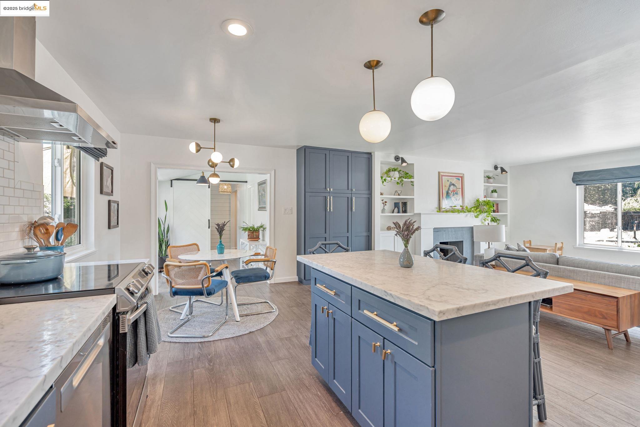 1376 Rosal Ln, Concord, California 94521, 3 Bedrooms Bedrooms, 6 Rooms Rooms,2 BathroomsBathrooms,Residential,For Sale,1376 Rosal Ln,41104871
