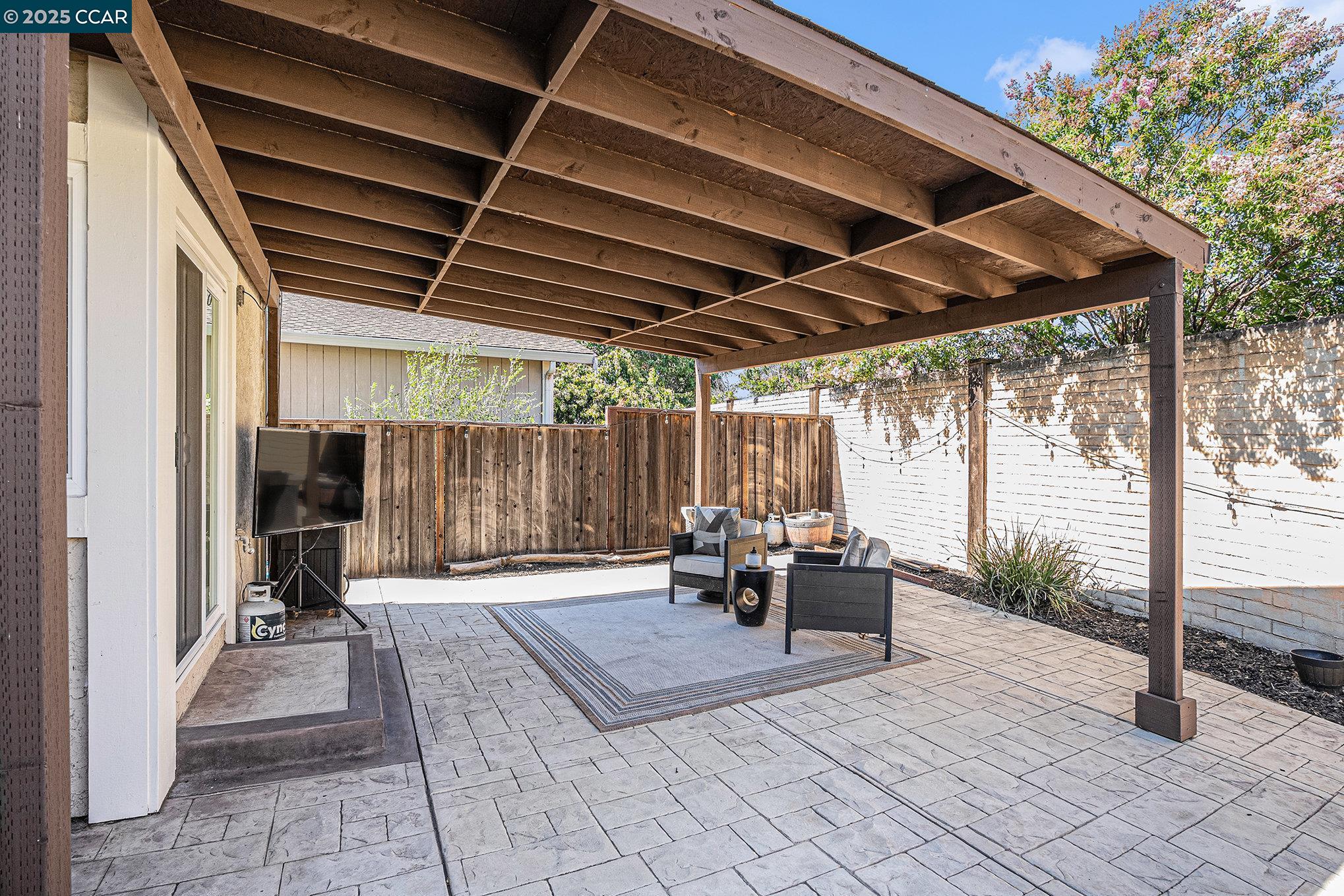 354 Hazelnut Lane, Oakley, California 94561, 2 Bedrooms Bedrooms, 7 Rooms Rooms,2 BathroomsBathrooms,Residential,For Sale,354 Hazelnut Lane,41104872