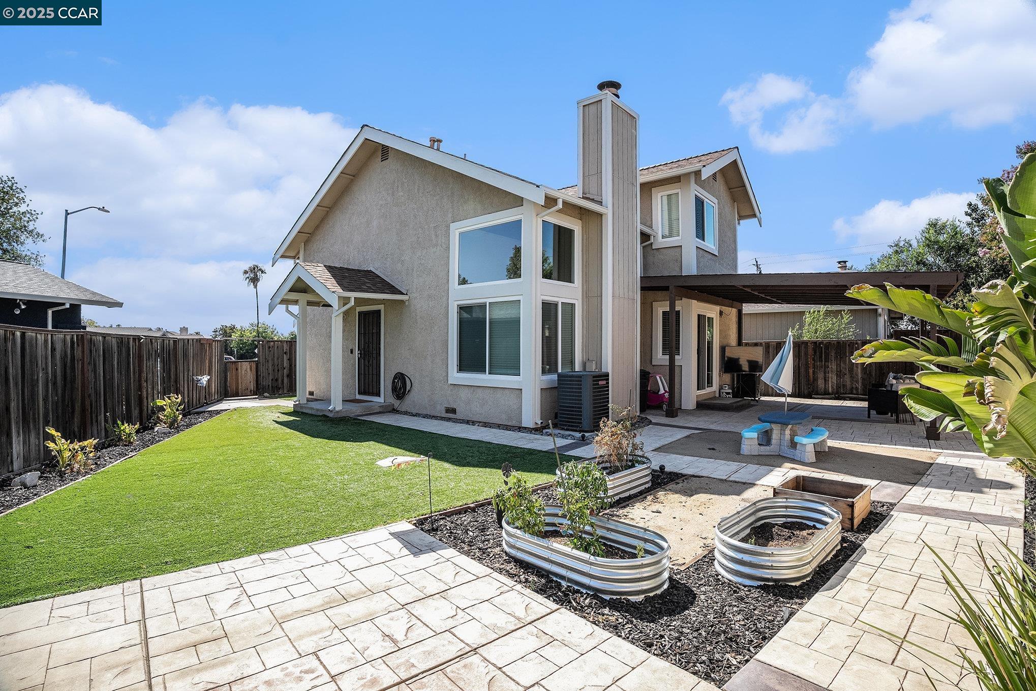 354 Hazelnut Lane, Oakley, California 94561, 2 Bedrooms Bedrooms, 7 Rooms Rooms,2 BathroomsBathrooms,Residential,For Sale,354 Hazelnut Lane,41104872