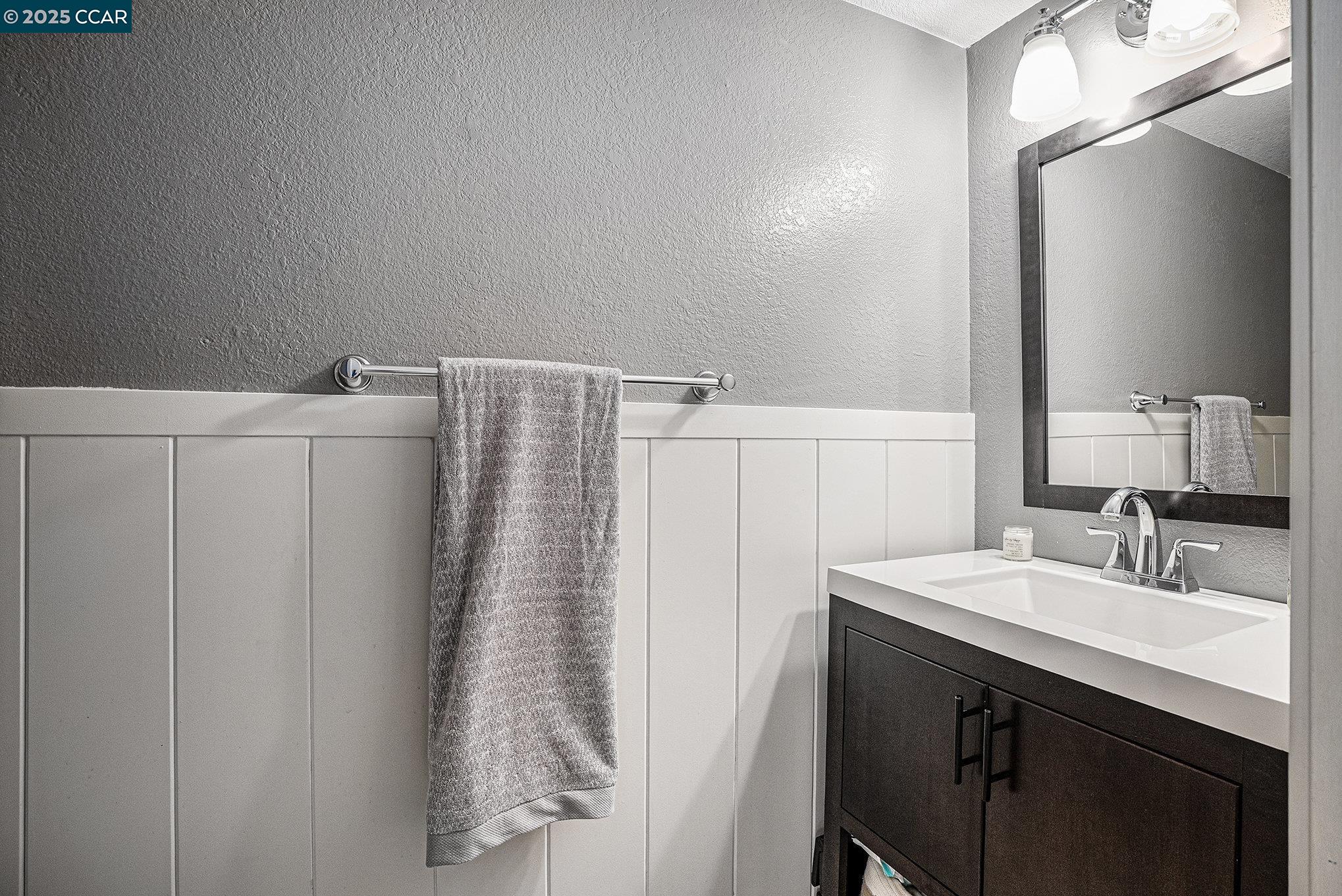 Detail Gallery Image 6 of 17 For 354 Hazelnut Lane, Oakley,  CA 94561 - 2 Beds | 2/1 Baths