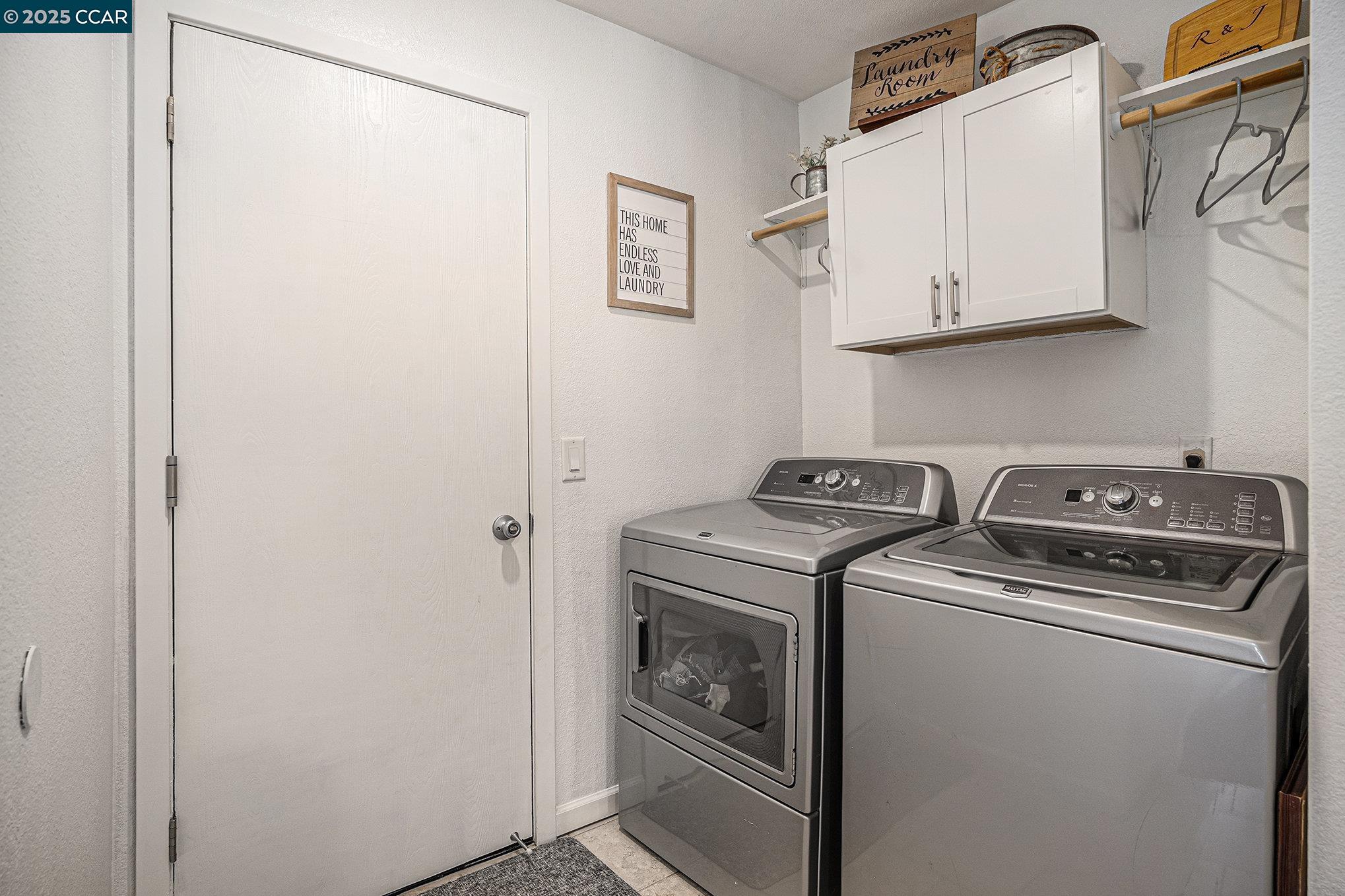 354 Hazelnut Lane, Oakley, California 94561, 2 Bedrooms Bedrooms, 7 Rooms Rooms,2 BathroomsBathrooms,Residential,For Sale,354 Hazelnut Lane,41104872