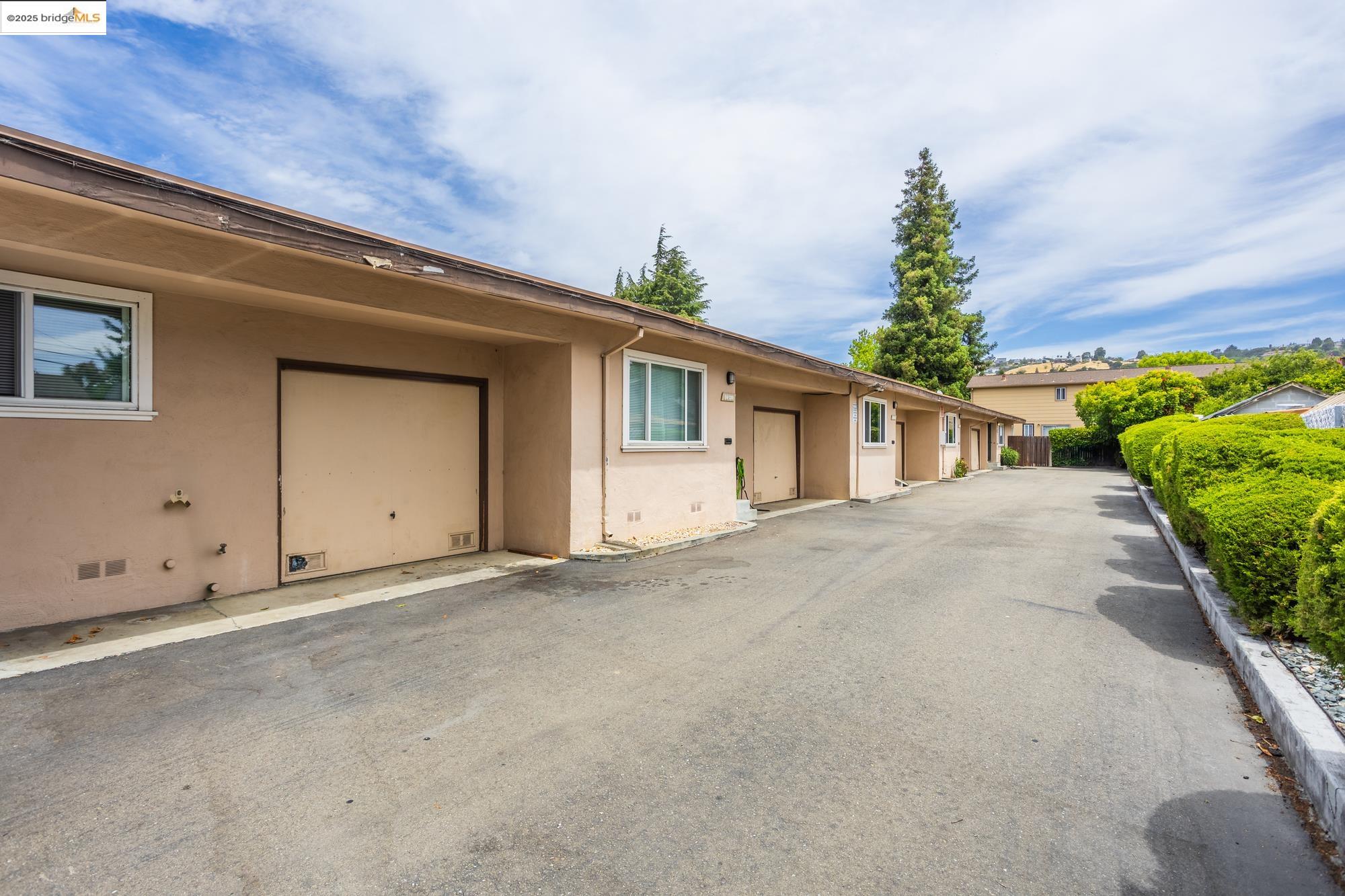 16118 Mateo St, San Leandro, California 94578, ,Commercial Sale,For Sale,16118 Mateo St,41104875