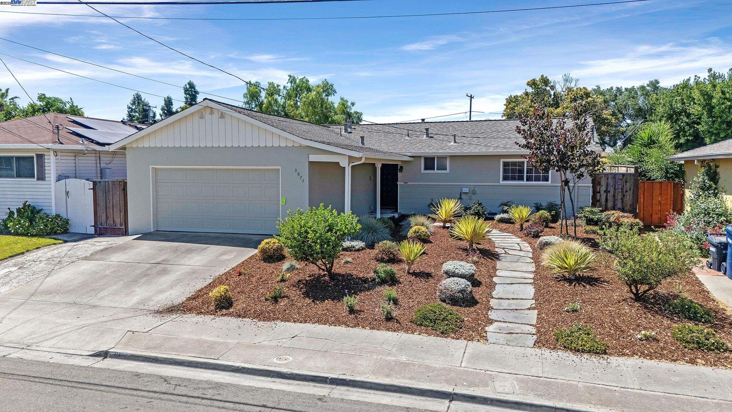 3877 Santa Clara Way, Livermore, California 94550, 3 Bedrooms Bedrooms, 5 Rooms Rooms,2 BathroomsBathrooms,Residential,For Sale,3877 Santa Clara Way,41104876