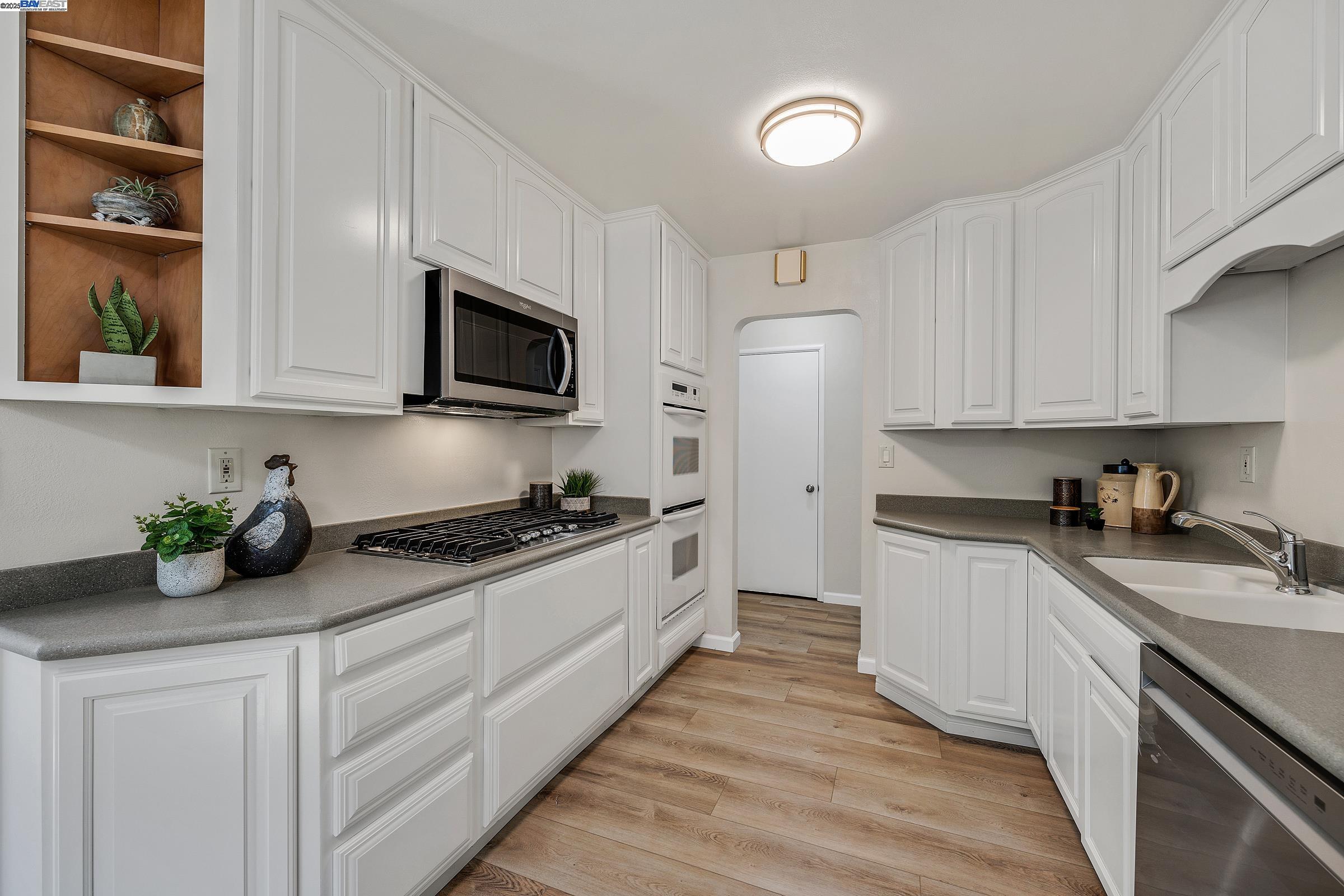3877 Santa Clara Way, Livermore, California 94550, 3 Bedrooms Bedrooms, 5 Rooms Rooms,2 BathroomsBathrooms,Residential,For Sale,3877 Santa Clara Way,41104876