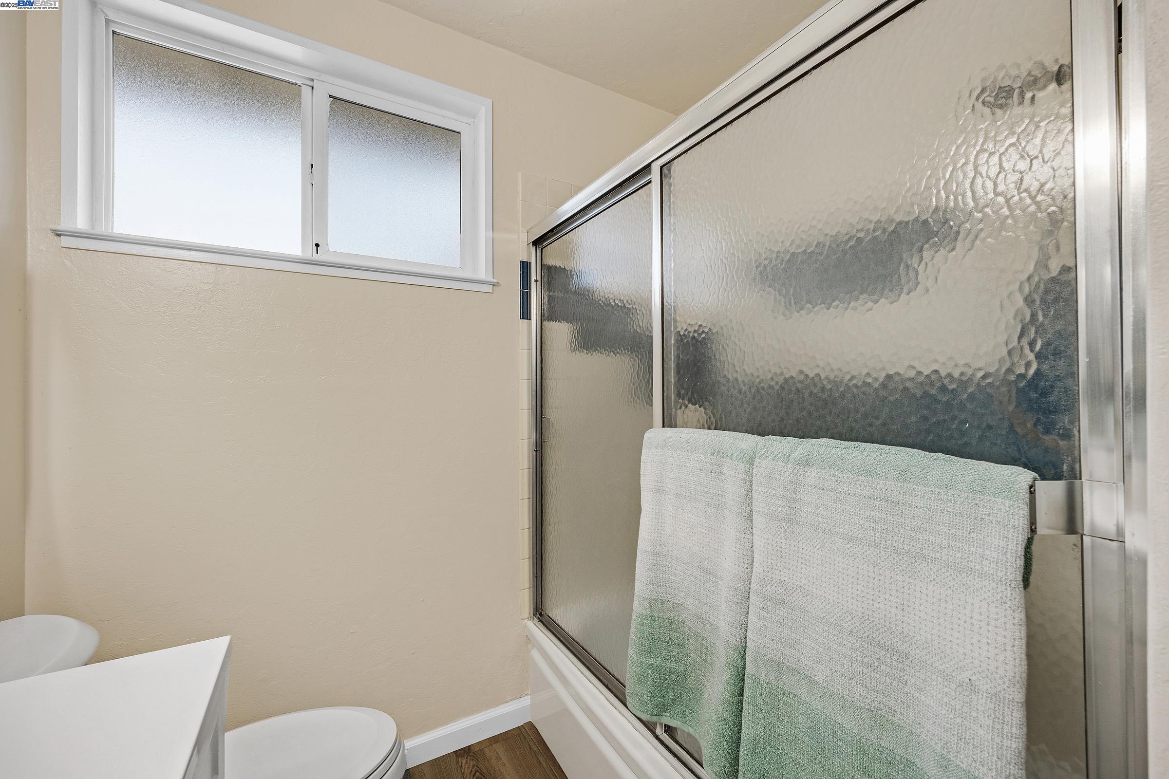 3877 Santa Clara Way, Livermore, California 94550, 3 Bedrooms Bedrooms, 5 Rooms Rooms,2 BathroomsBathrooms,Residential,For Sale,3877 Santa Clara Way,41104876