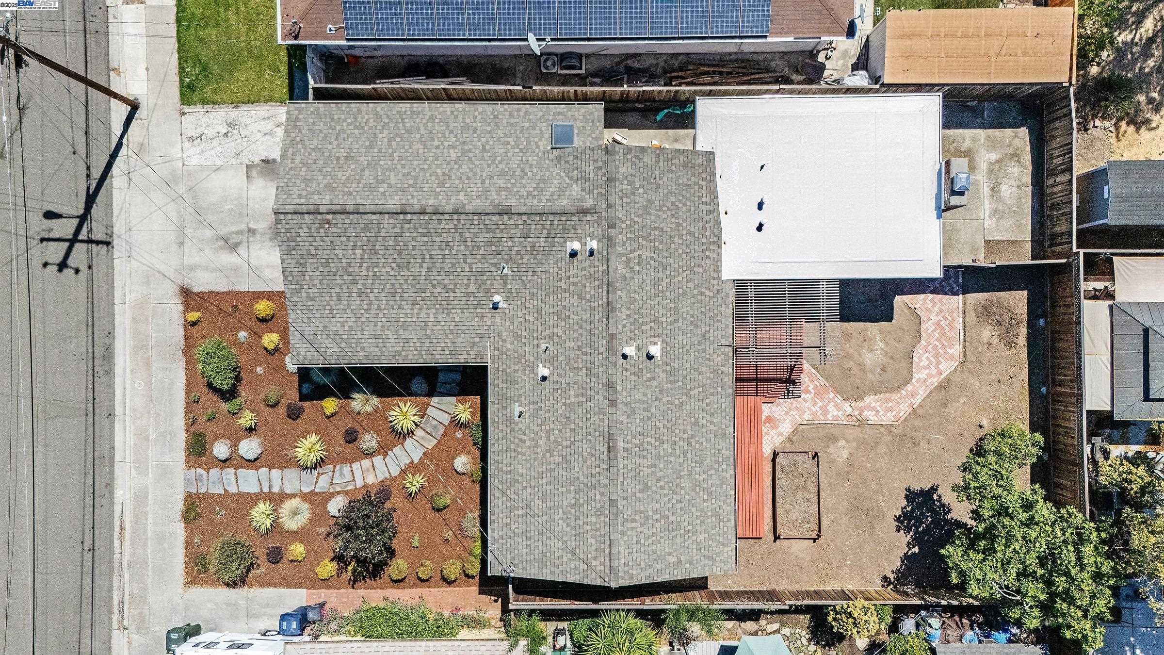 3877 Santa Clara Way, Livermore, California 94550, 3 Bedrooms Bedrooms, 5 Rooms Rooms,2 BathroomsBathrooms,Residential,For Sale,3877 Santa Clara Way,41104876