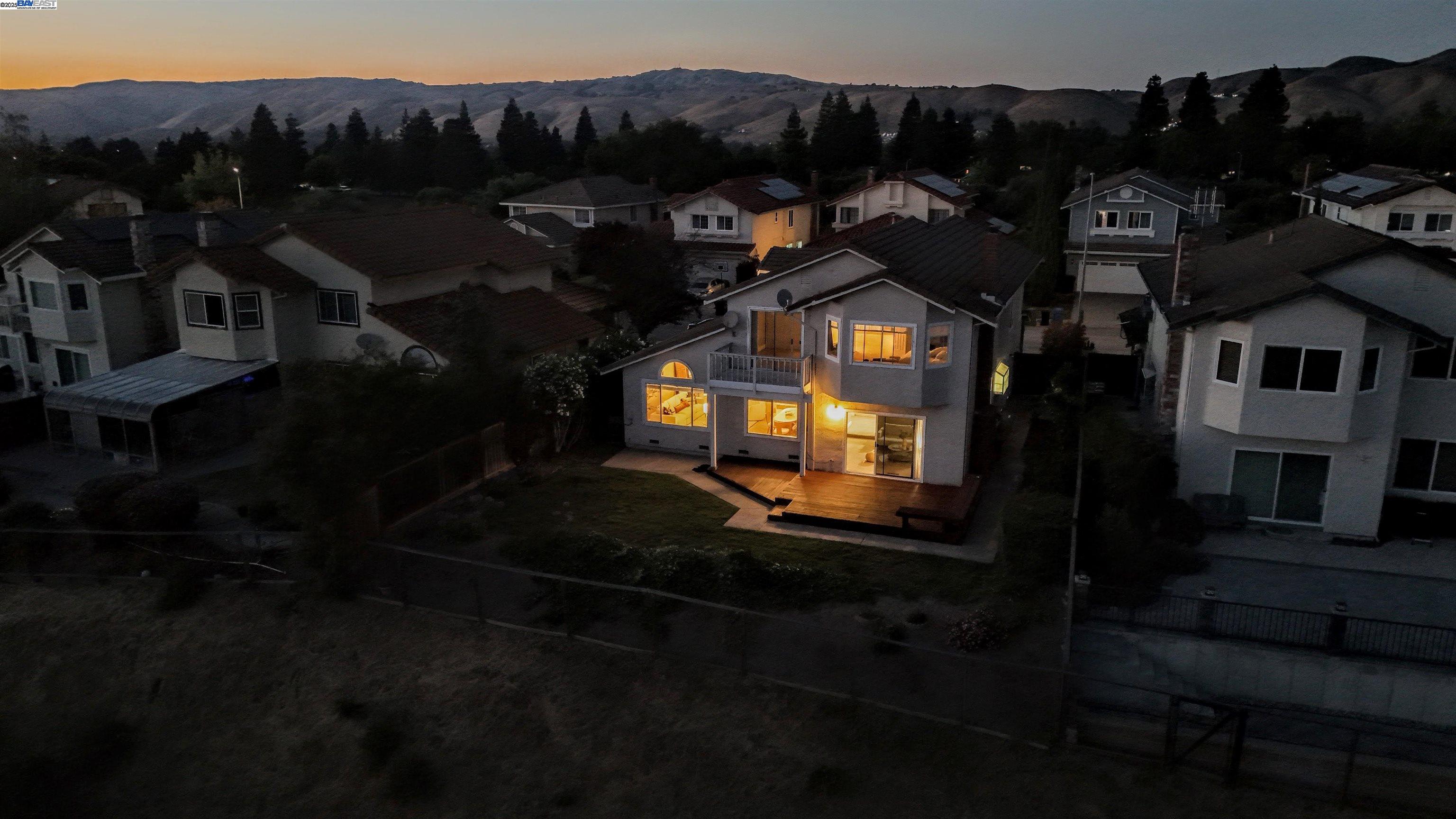 43499 Southerland Way, Fremont, California 94539, 4 Bedrooms Bedrooms, 8 Rooms Rooms,2 BathroomsBathrooms,Residential,For Sale,43499 Southerland Way,41104878