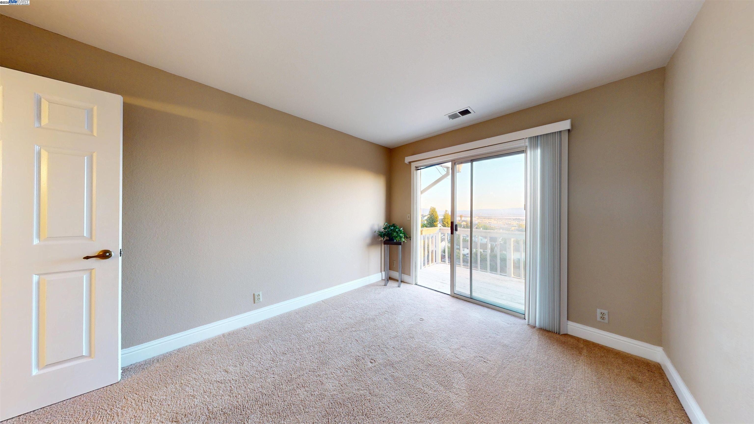 43499 Southerland Way, Fremont, California 94539, 4 Bedrooms Bedrooms, 8 Rooms Rooms,2 BathroomsBathrooms,Residential,For Sale,43499 Southerland Way,41104878