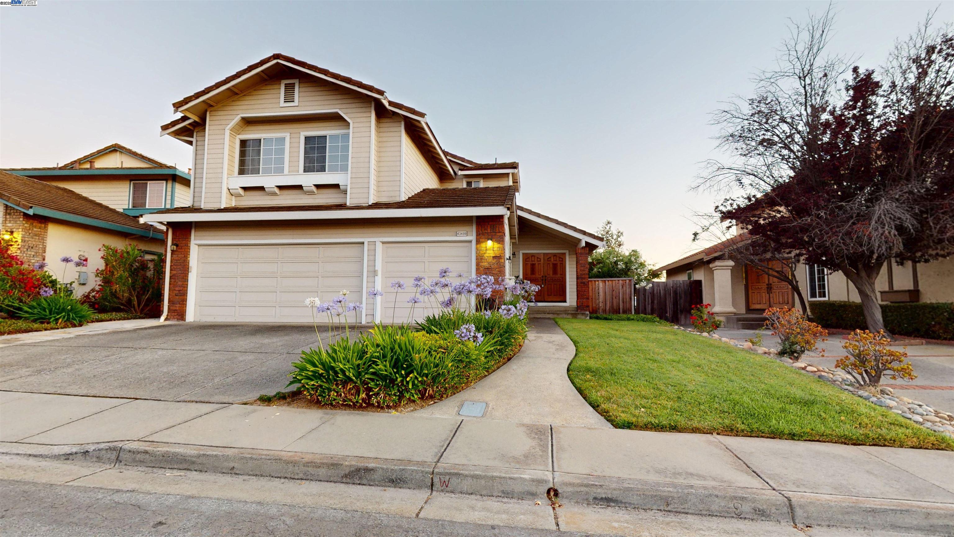 43499 Southerland Way, Fremont, California 94539, 4 Bedrooms Bedrooms, 8 Rooms Rooms,2 BathroomsBathrooms,Residential,For Sale,43499 Southerland Way,41104878
