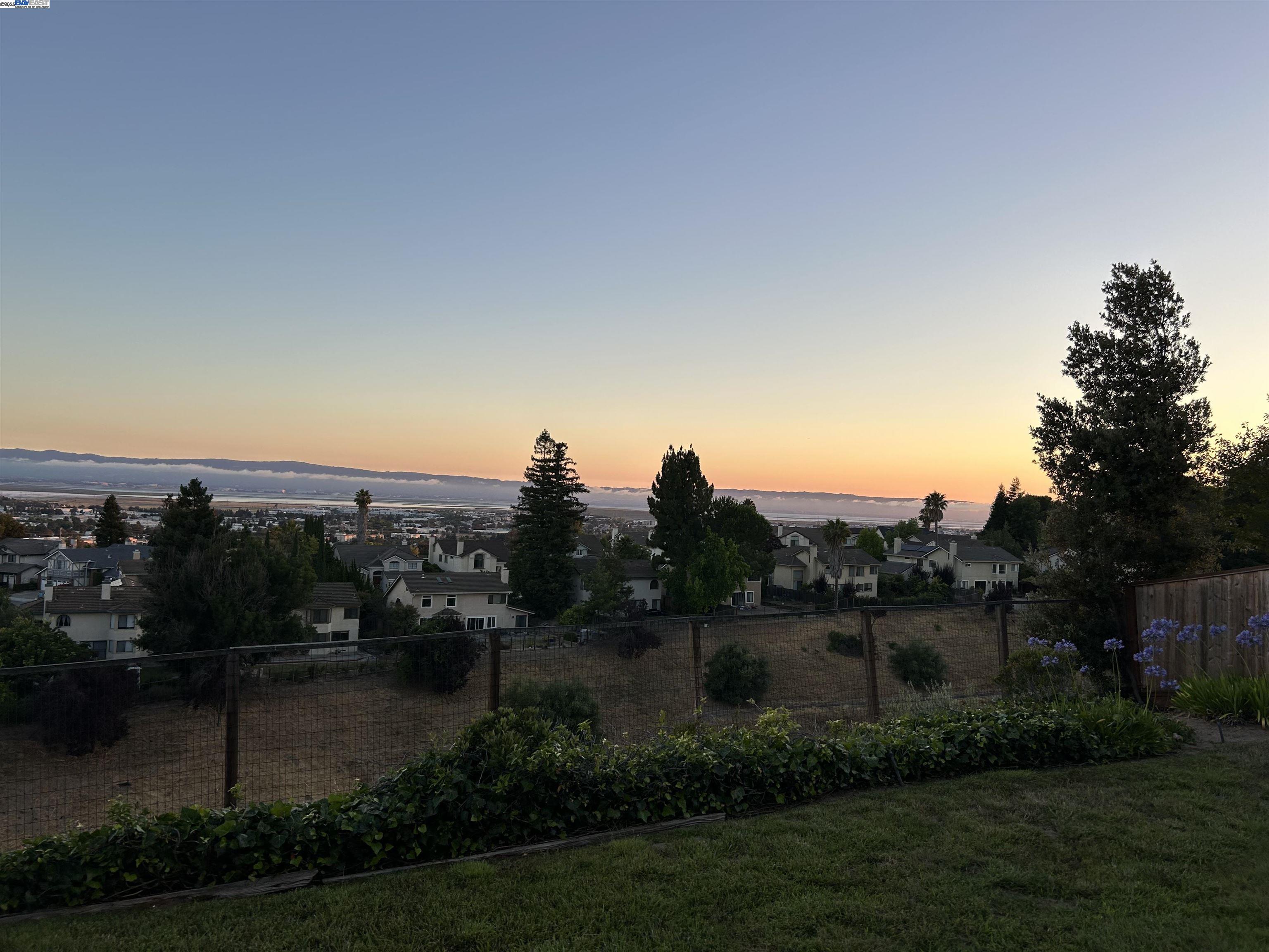 43499 Southerland Way, Fremont, California 94539, 4 Bedrooms Bedrooms, 8 Rooms Rooms,2 BathroomsBathrooms,Residential,For Sale,43499 Southerland Way,41104878