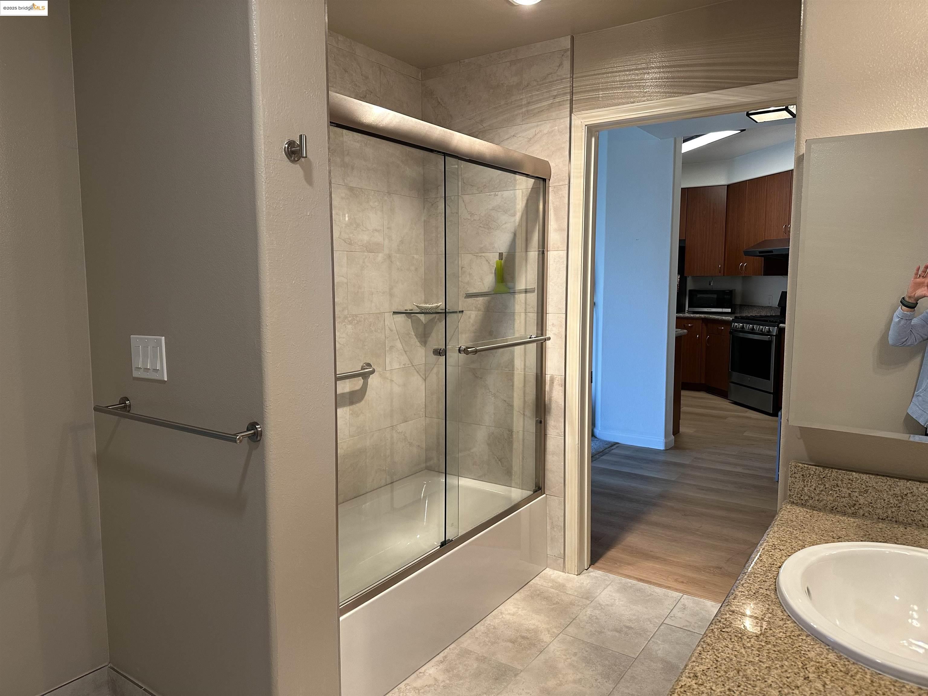 Photo #11: 41104879 Listing: Photo #11