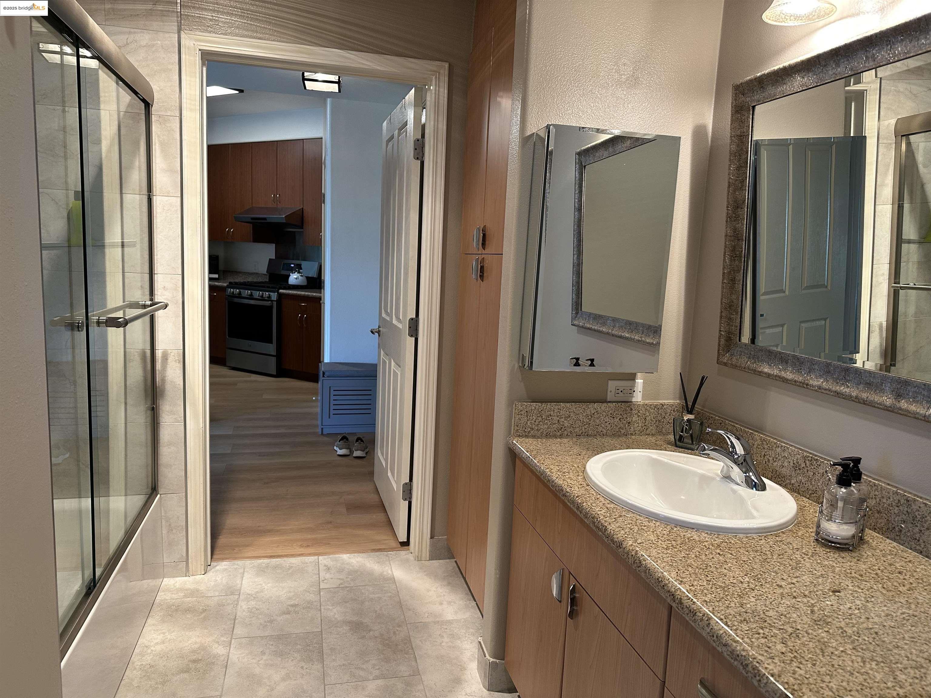 Photo #12: 41104879 Listing: Photo #12