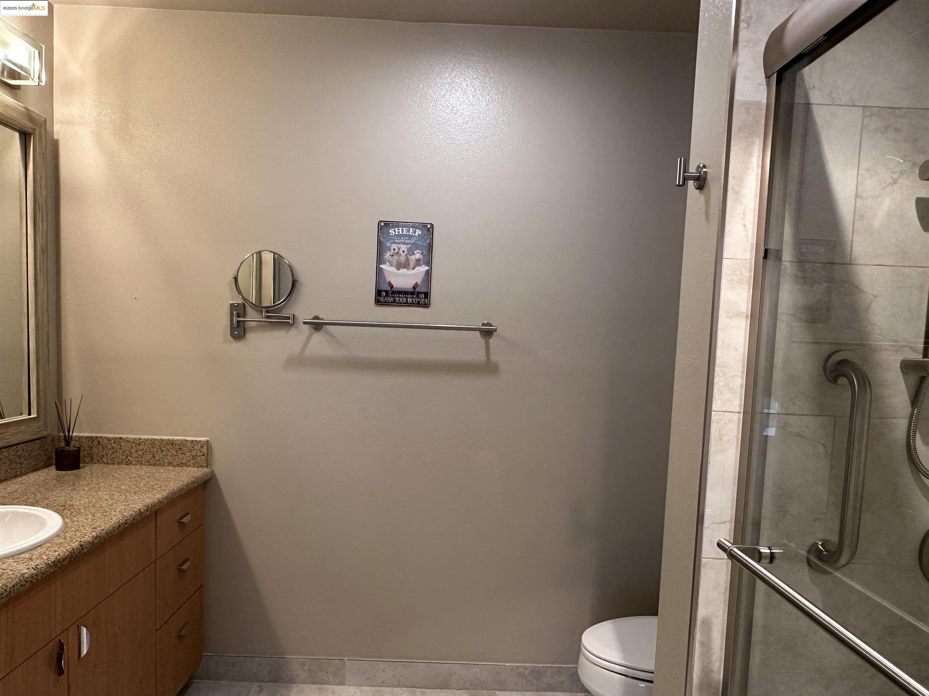 Photo #23: 41104879 Listing: Photo #23