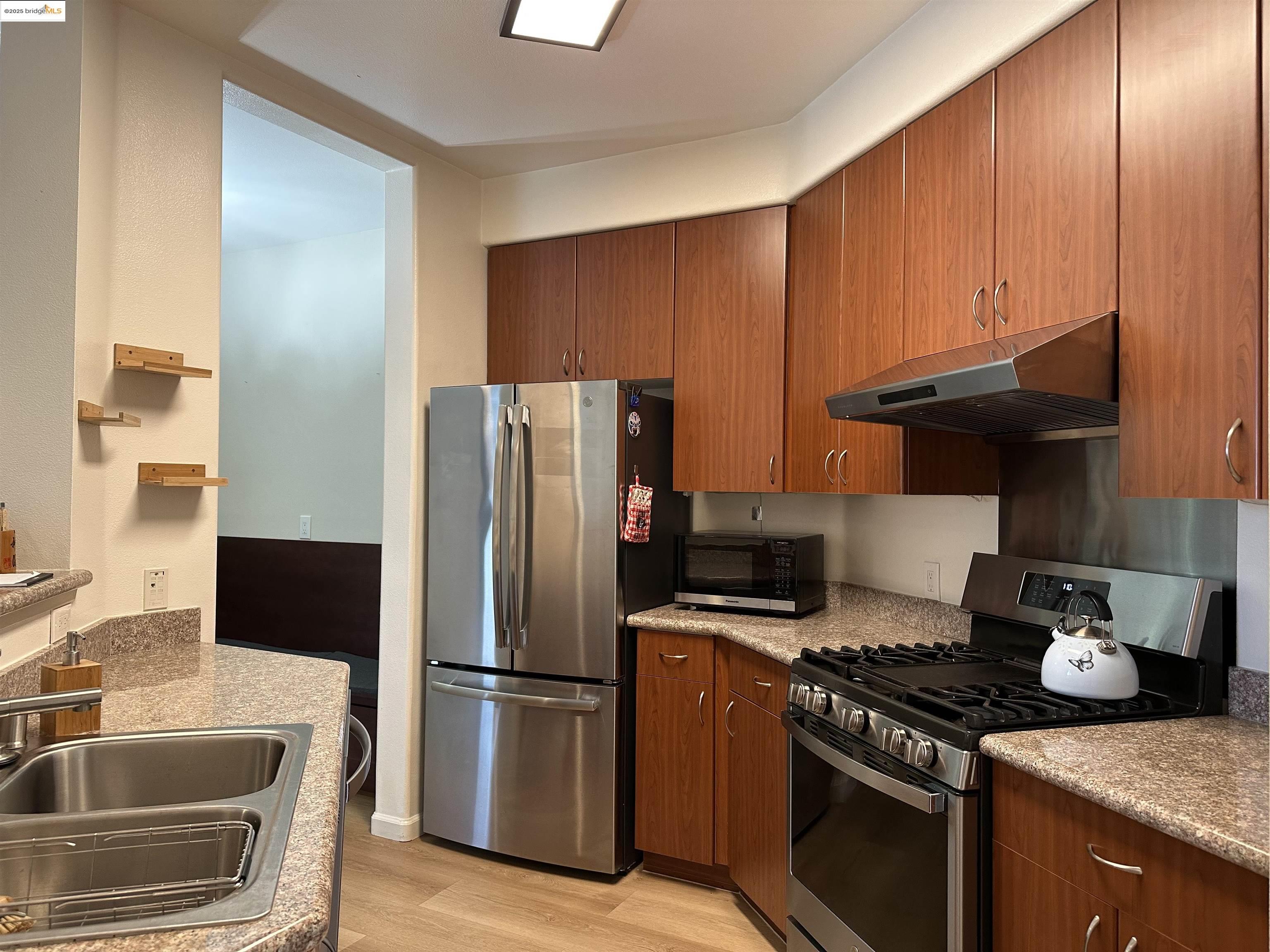 Photo #8: 41104879 Listing: Photo #8
