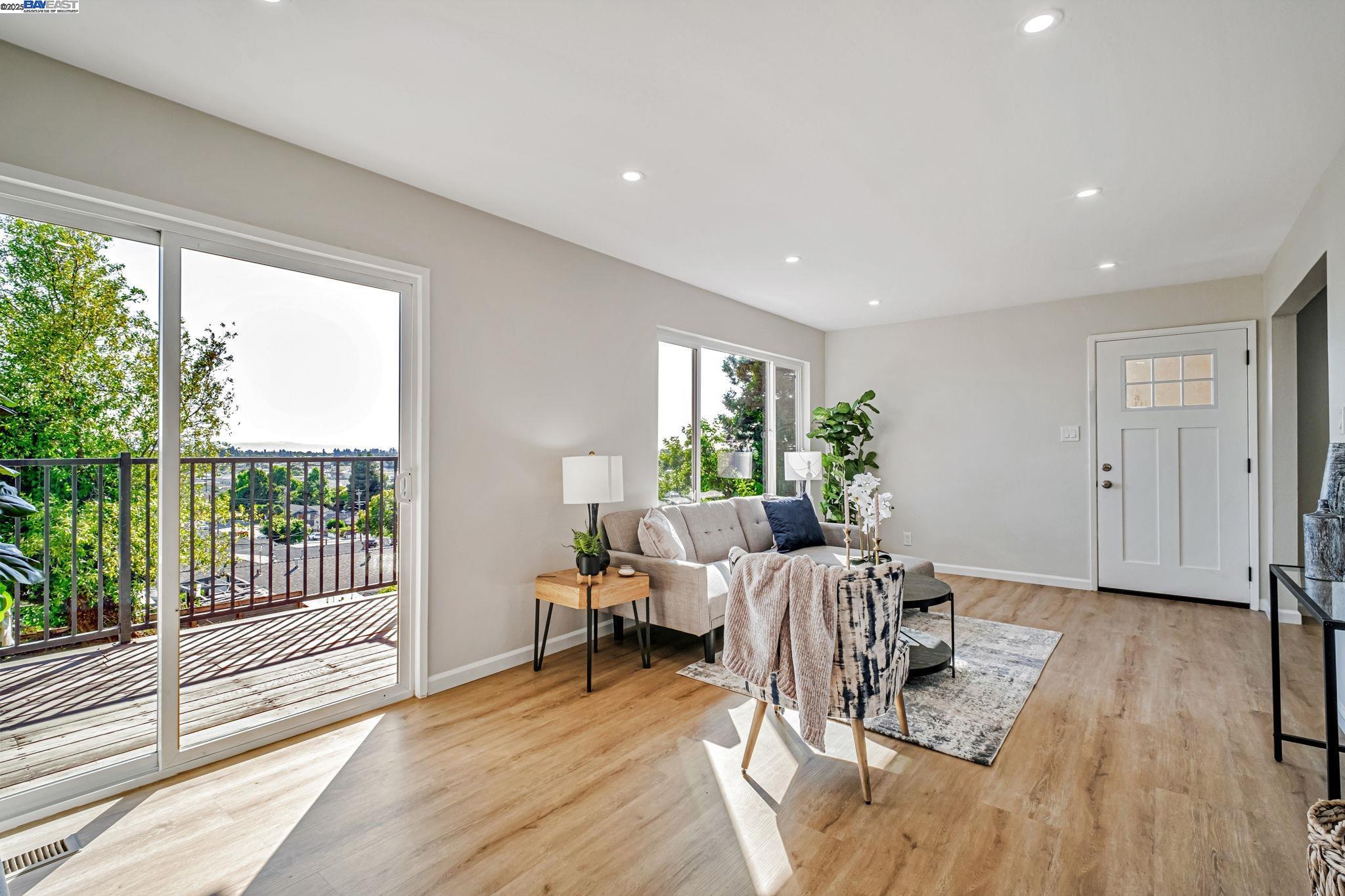 Detail Gallery Image 11 of 51 For 16845 Liberty St, San Leandro,  CA 94578 - – Beds | – Baths