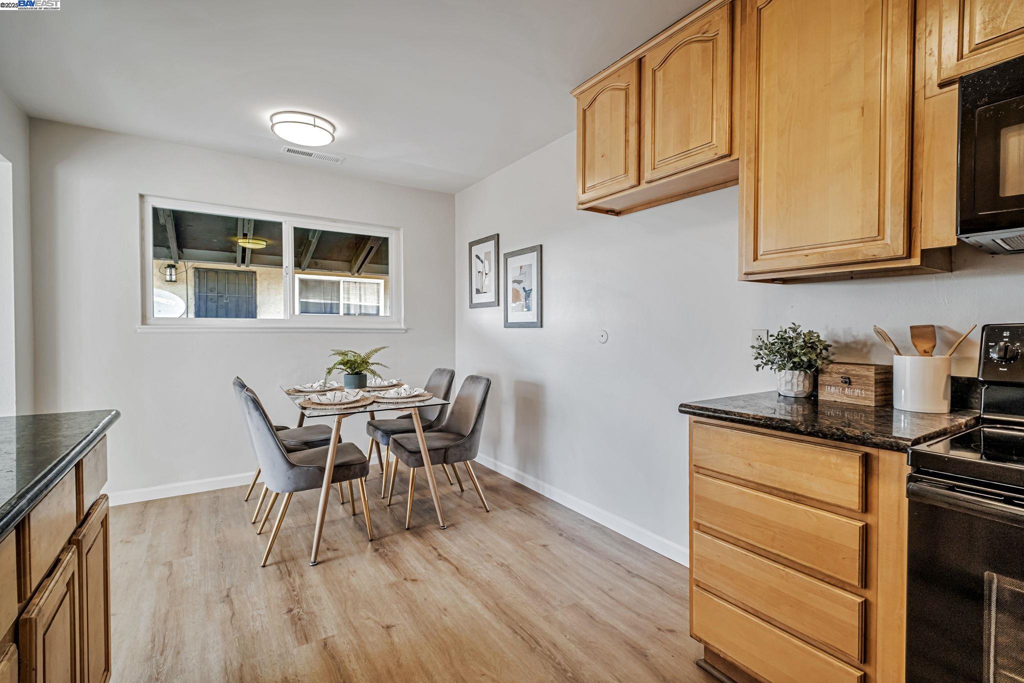 Detail Gallery Image 18 of 51 For 16845 Liberty St, San Leandro,  CA 94578 - – Beds | – Baths