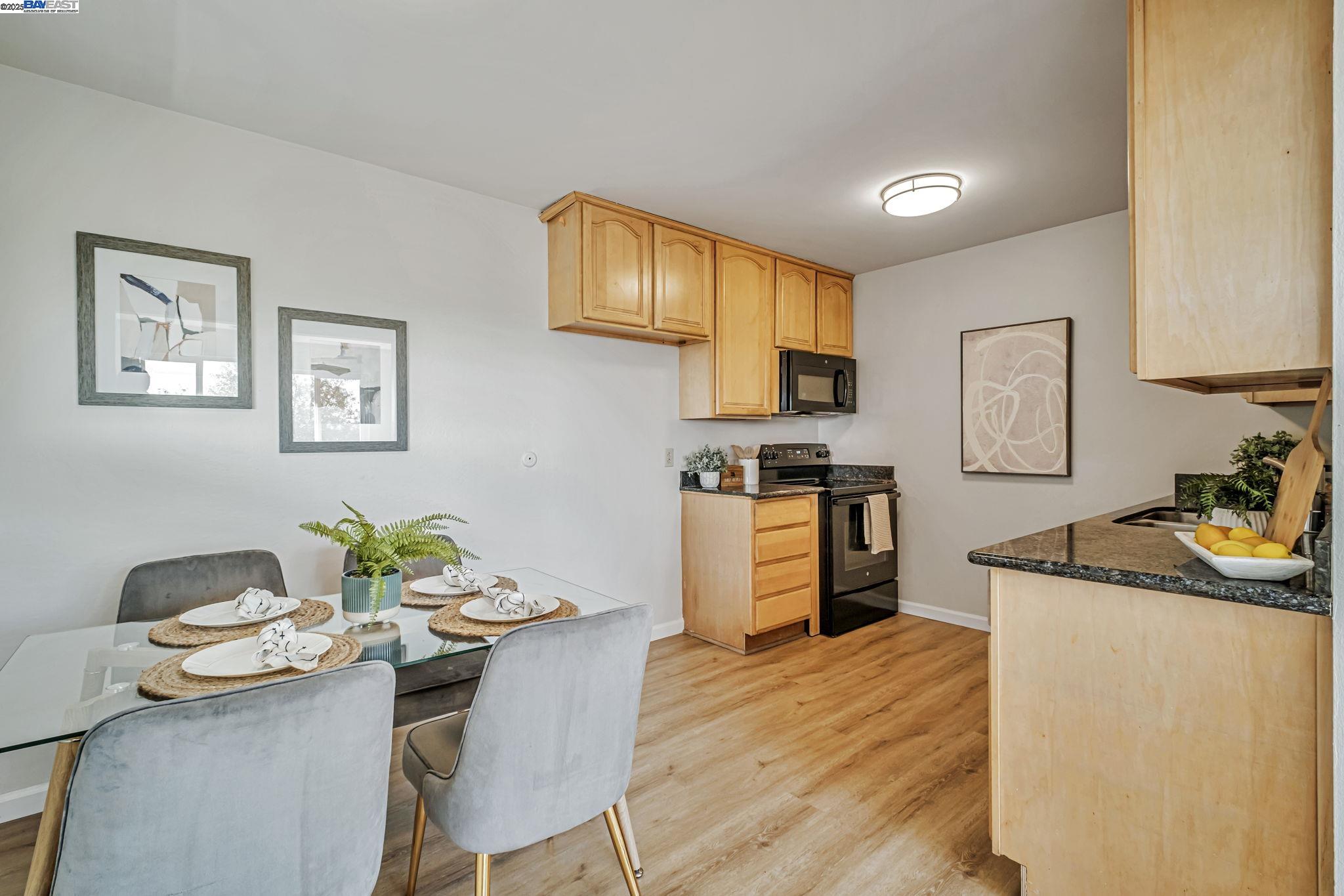 Detail Gallery Image 19 of 51 For 16845 Liberty St, San Leandro,  CA 94578 - – Beds | – Baths