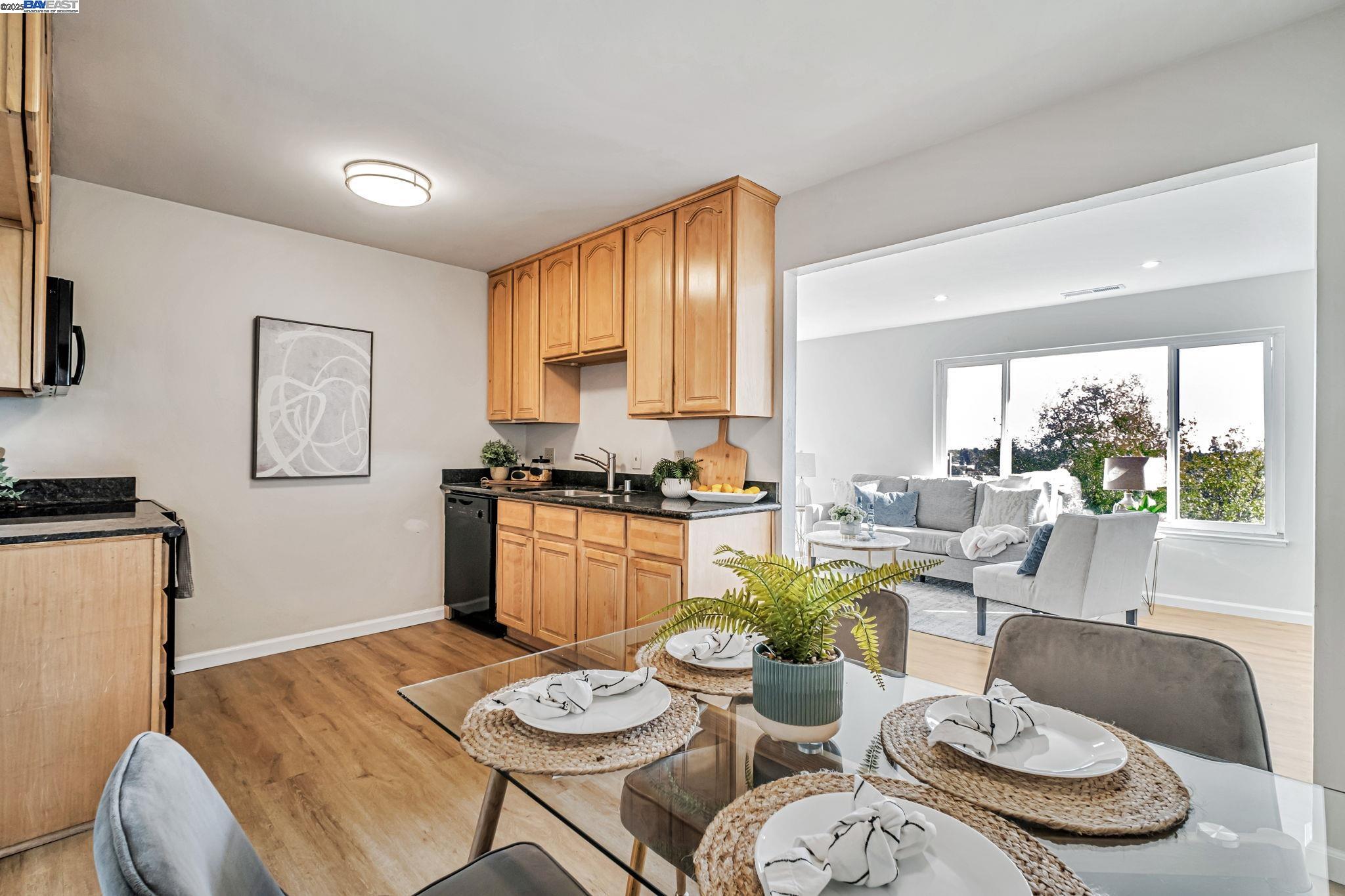 Detail Gallery Image 20 of 51 For 16845 Liberty St, San Leandro,  CA 94578 - – Beds | – Baths