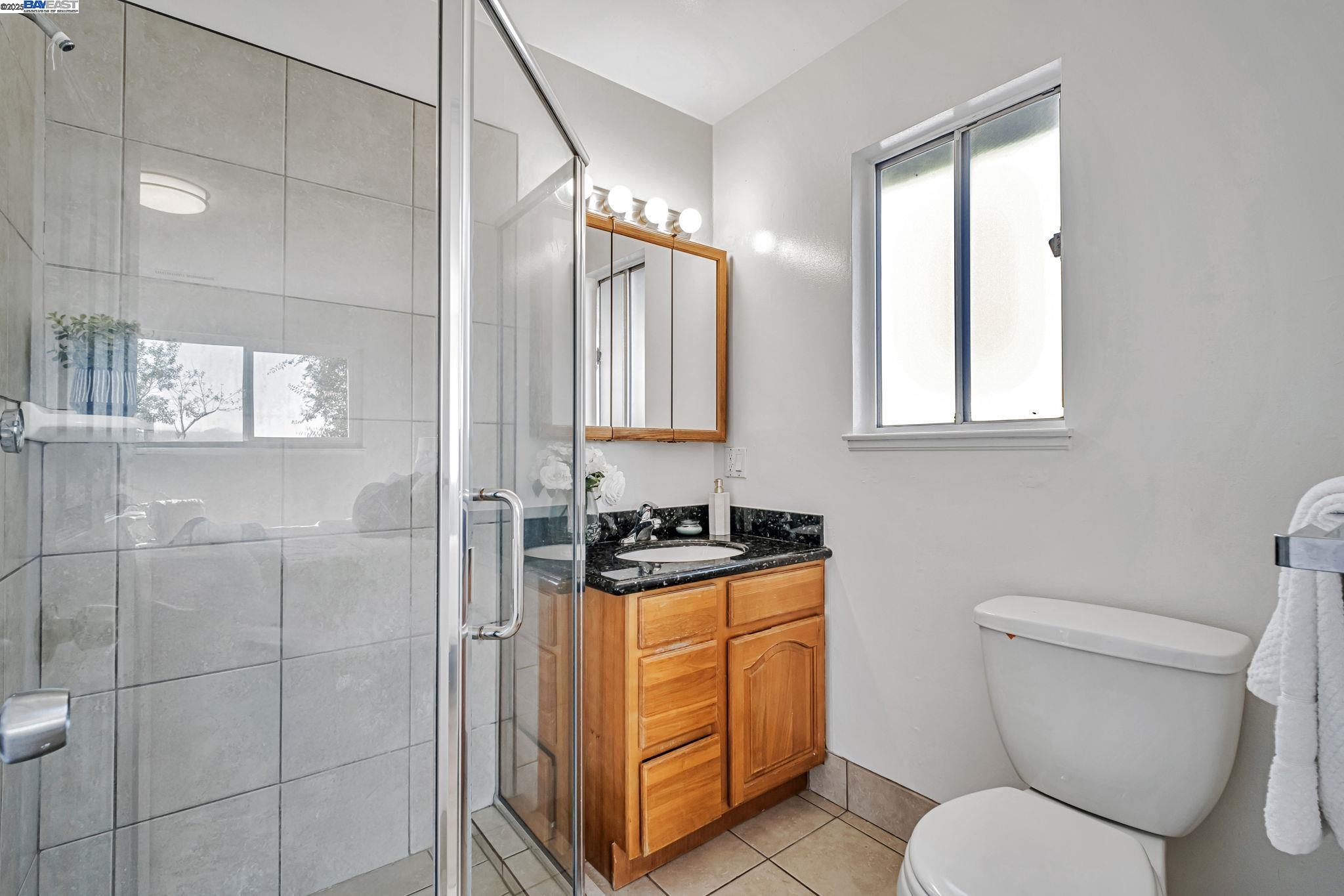 Detail Gallery Image 33 of 51 For 16845 Liberty St, San Leandro,  CA 94578 - – Beds | – Baths