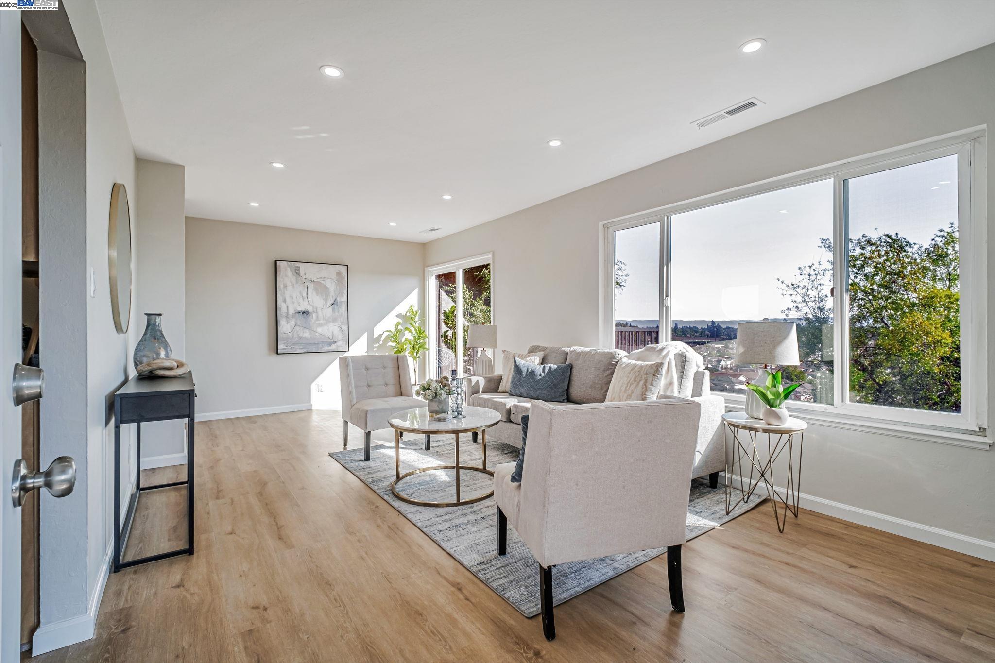 Detail Gallery Image 8 of 51 For 16845 Liberty St, San Leandro,  CA 94578 - – Beds | – Baths