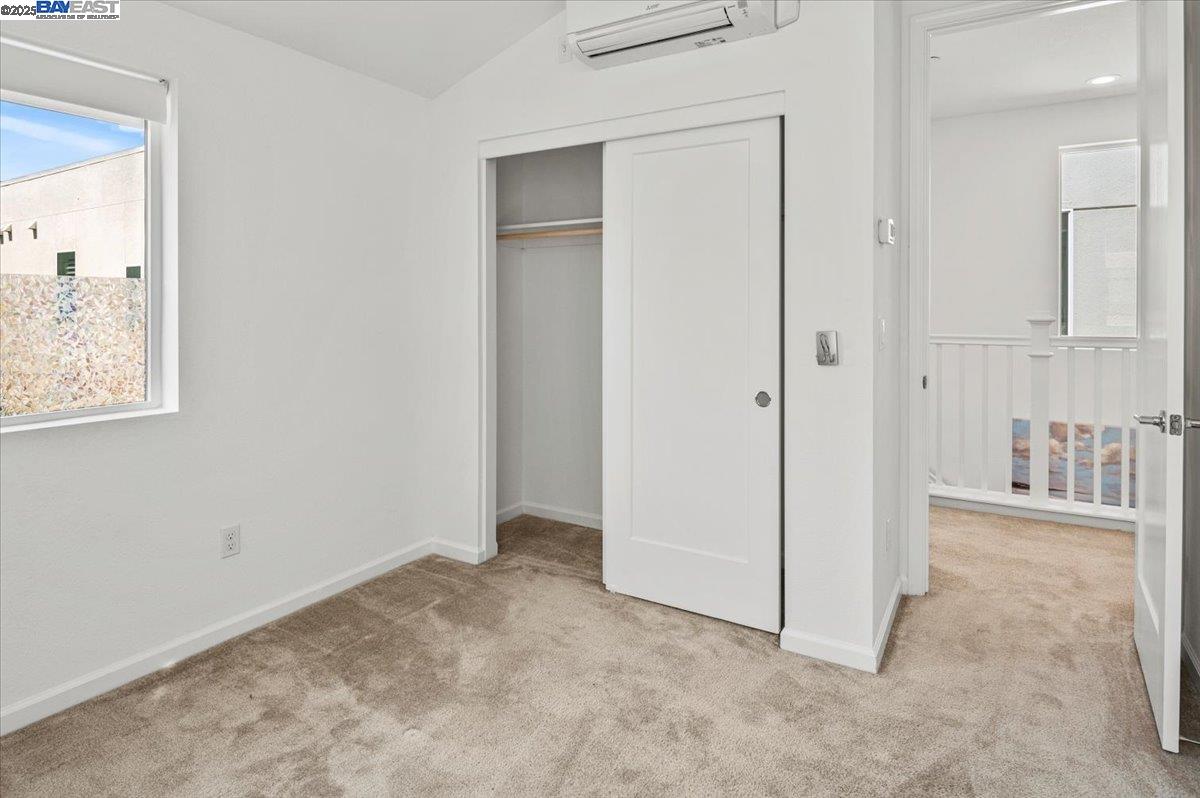 Detail Gallery Image 24 of 60 For 5892 Nugget Way, Dublin,  CA 94568-7145 - 4 Beds | 3/1 Baths
