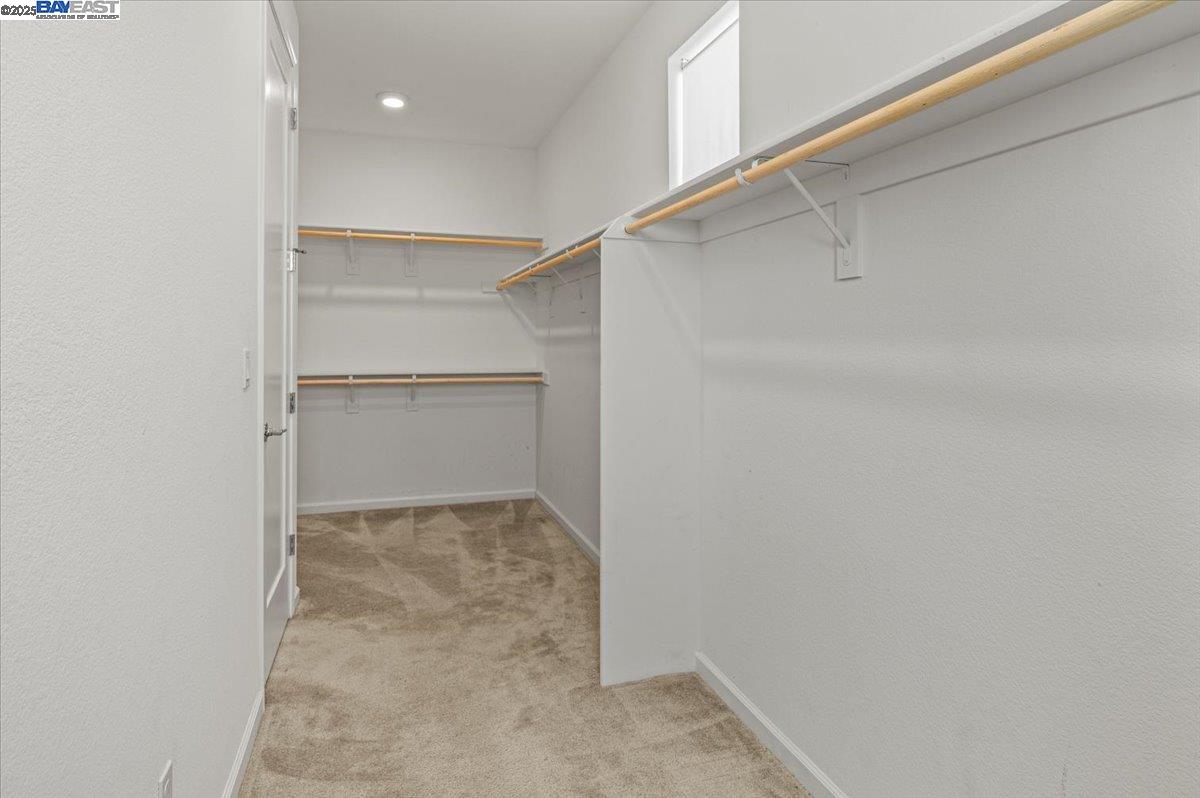 Detail Gallery Image 39 of 60 For 5892 Nugget Way, Dublin,  CA 94568-7145 - 4 Beds | 3/1 Baths