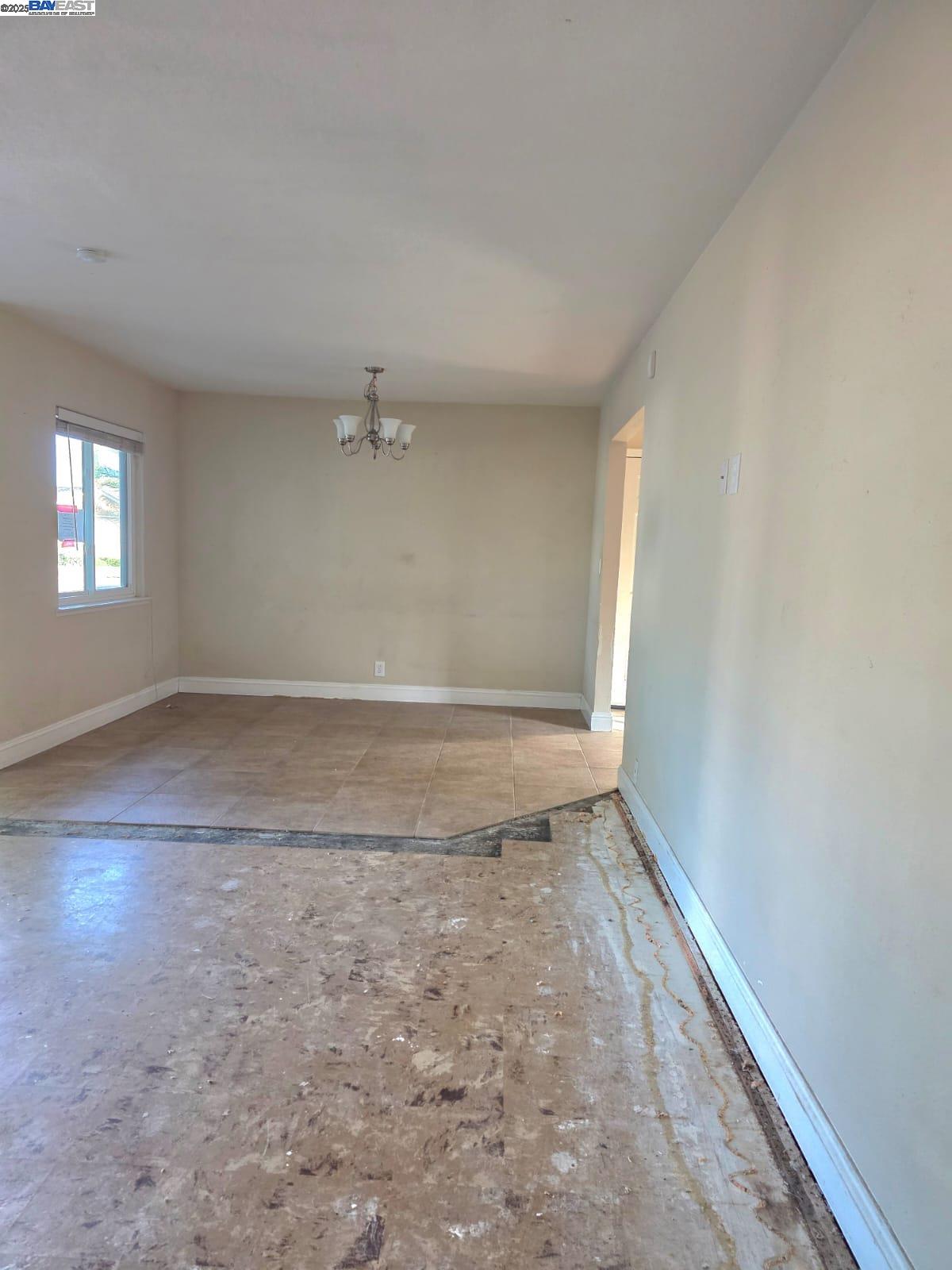 Detail Gallery Image 16 of 22 For 919 Hoover, Fairfield,  CA 94533 - 3 Beds | 1 Baths