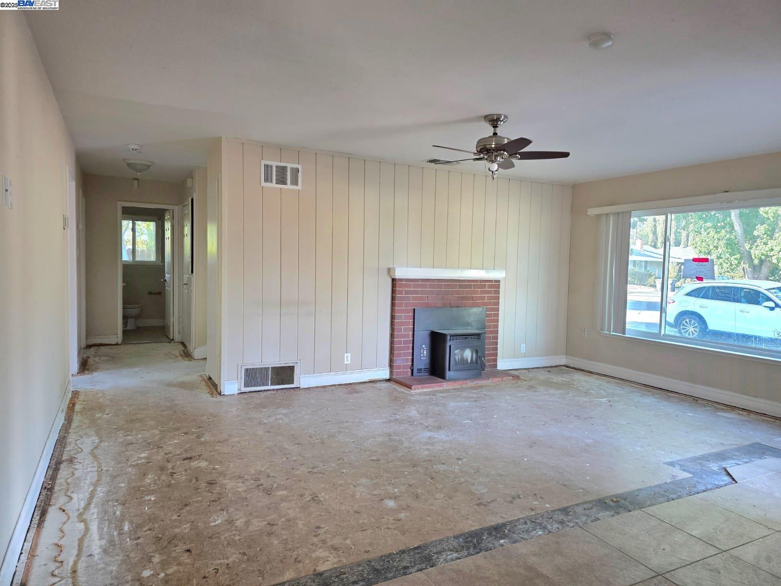 Detail Gallery Image 17 of 22 For 919 Hoover, Fairfield,  CA 94533 - 3 Beds | 1 Baths