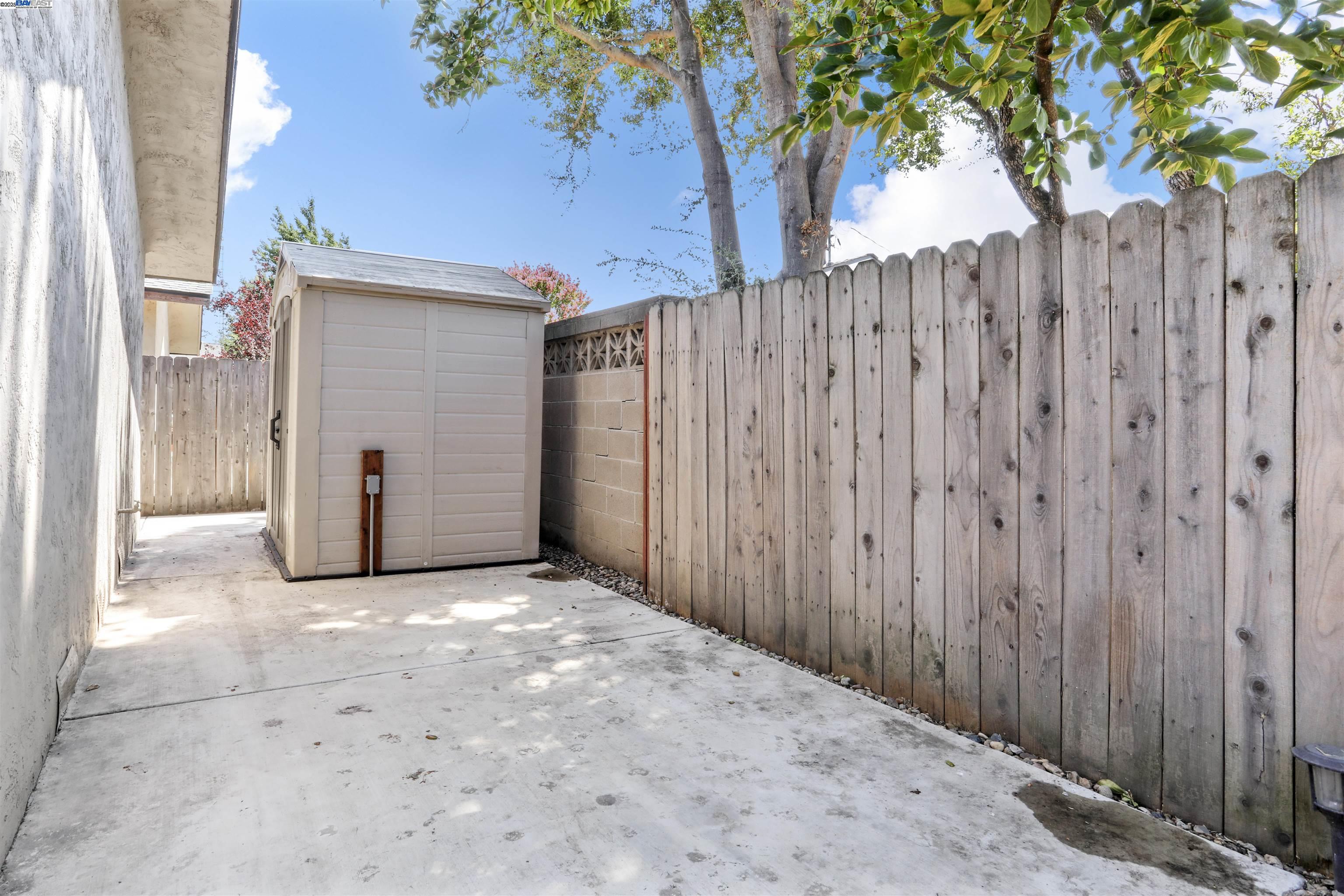 Detail Gallery Image 25 of 25 For 641 Tahoe Dr, Lodi,  CA 95242 - 3 Beds | 2 Baths