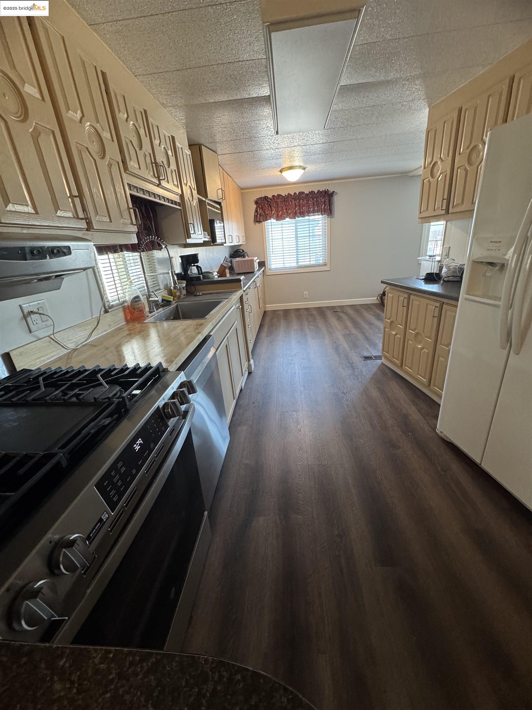 Detail Gallery Image 11 of 59 For 137 Zartop, Oakley,  CA 94561 - 3 Beds | 2 Baths
