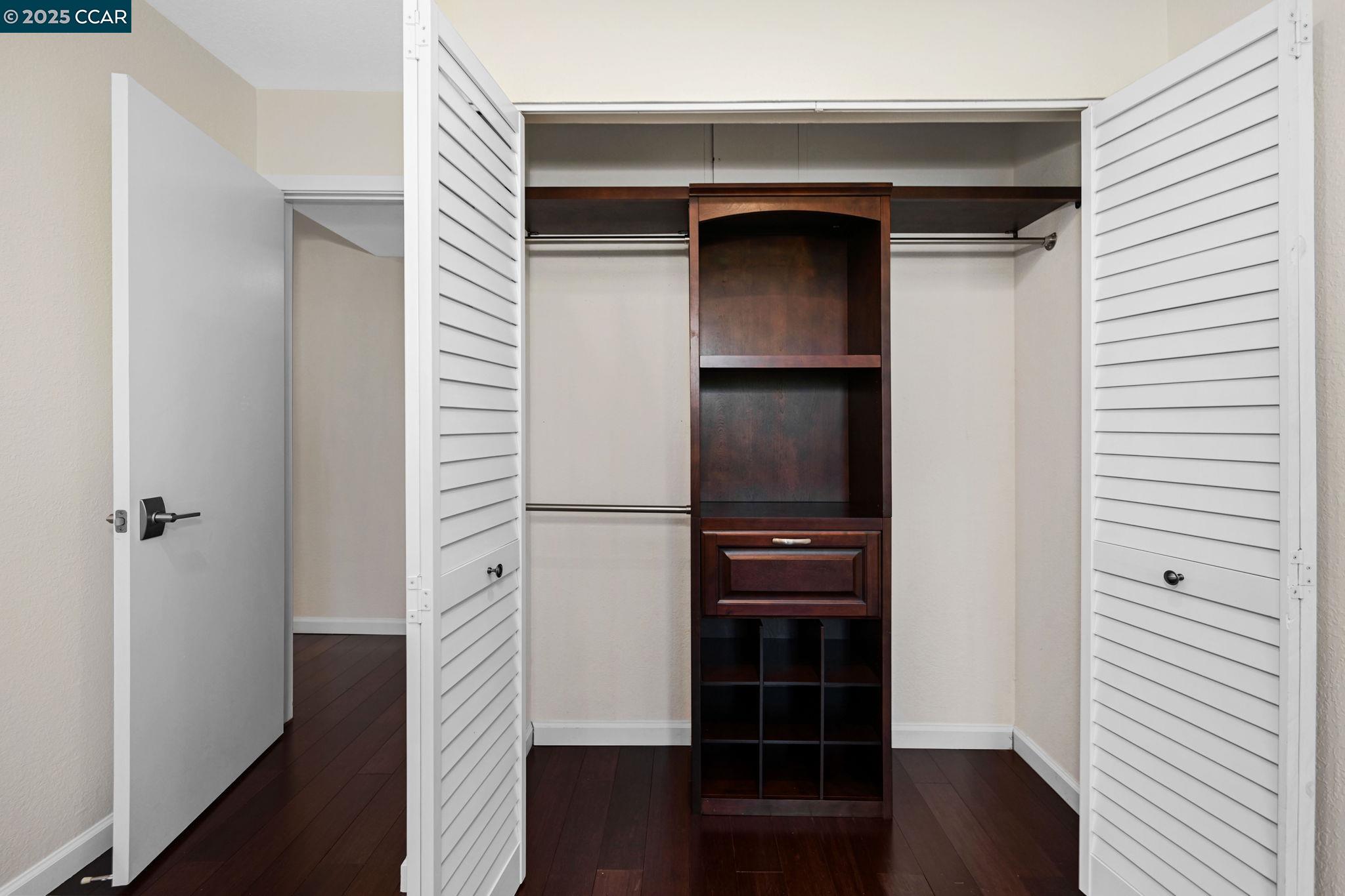 Detail Gallery Image 12 of 38 For 1201 Alta Vista Dr #208,  Walnut Creek,  CA 94596 - 2 Beds | 2 Baths