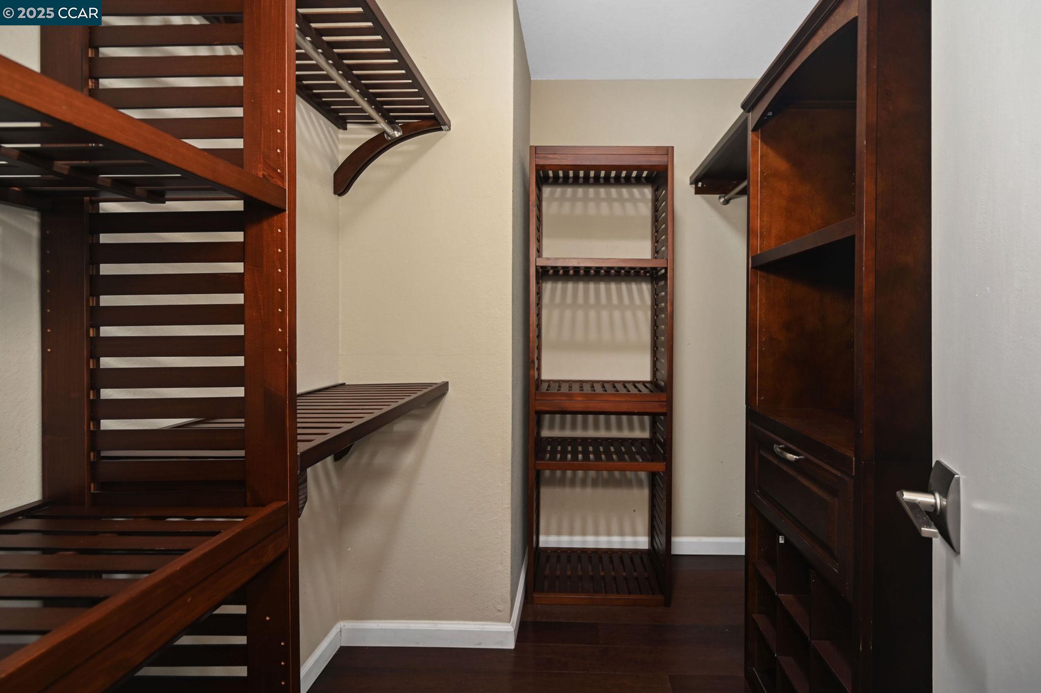 Detail Gallery Image 16 of 38 For 1201 Alta Vista Dr #208,  Walnut Creek,  CA 94596 - 2 Beds | 2 Baths