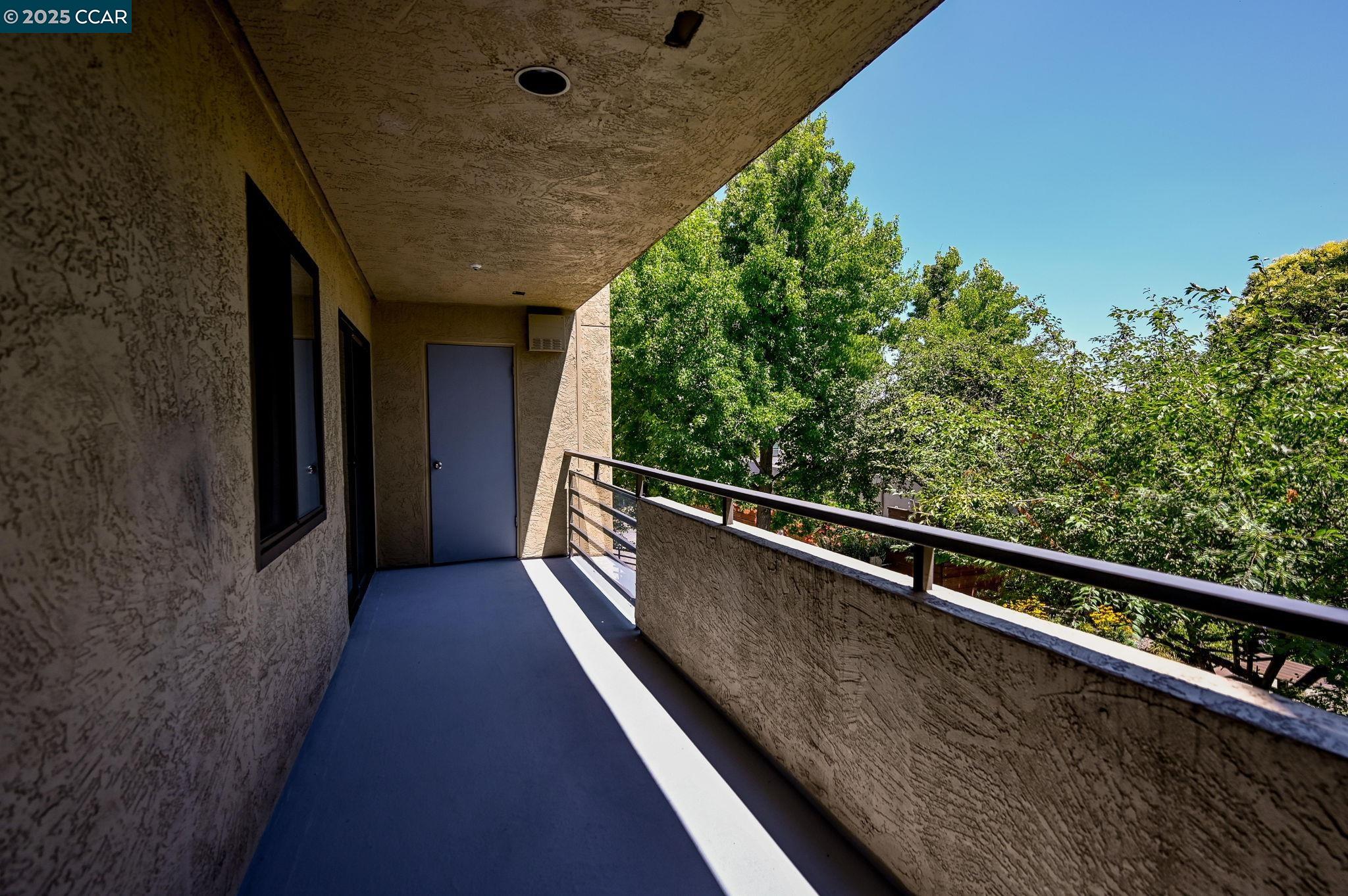 Detail Gallery Image 20 of 38 For 1201 Alta Vista Dr #208,  Walnut Creek,  CA 94596 - 2 Beds | 2 Baths