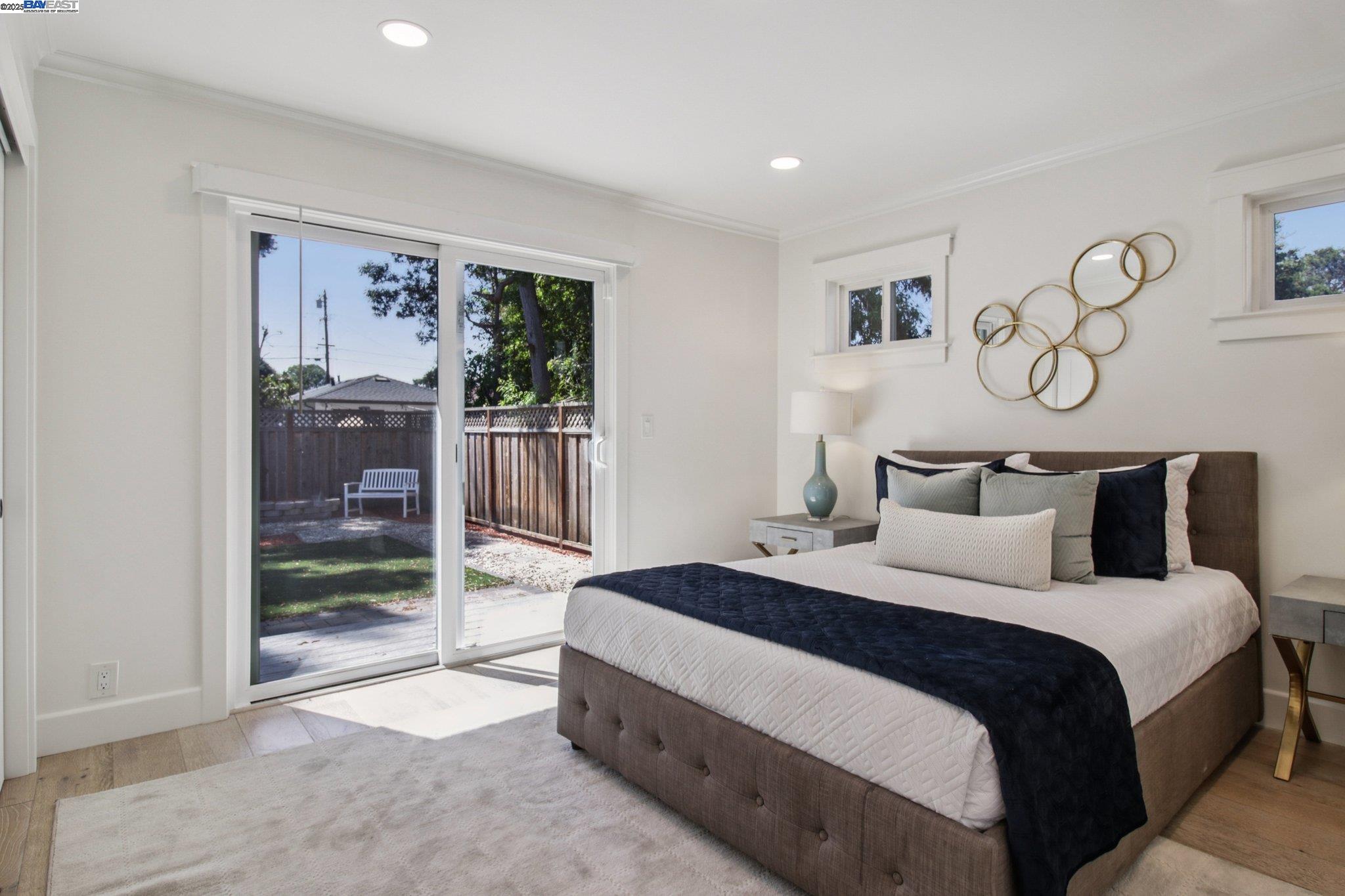 Detail Gallery Image 17 of 35 For 2235 Menalto Avenue, East Palo Alto,  CA 94303 - 4 Beds | 2 Baths
