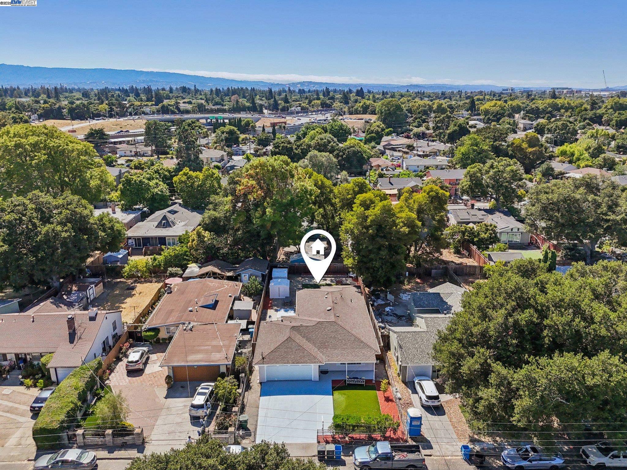 Detail Gallery Image 34 of 35 For 2235 Menalto Avenue, East Palo Alto,  CA 94303 - 4 Beds | 2 Baths
