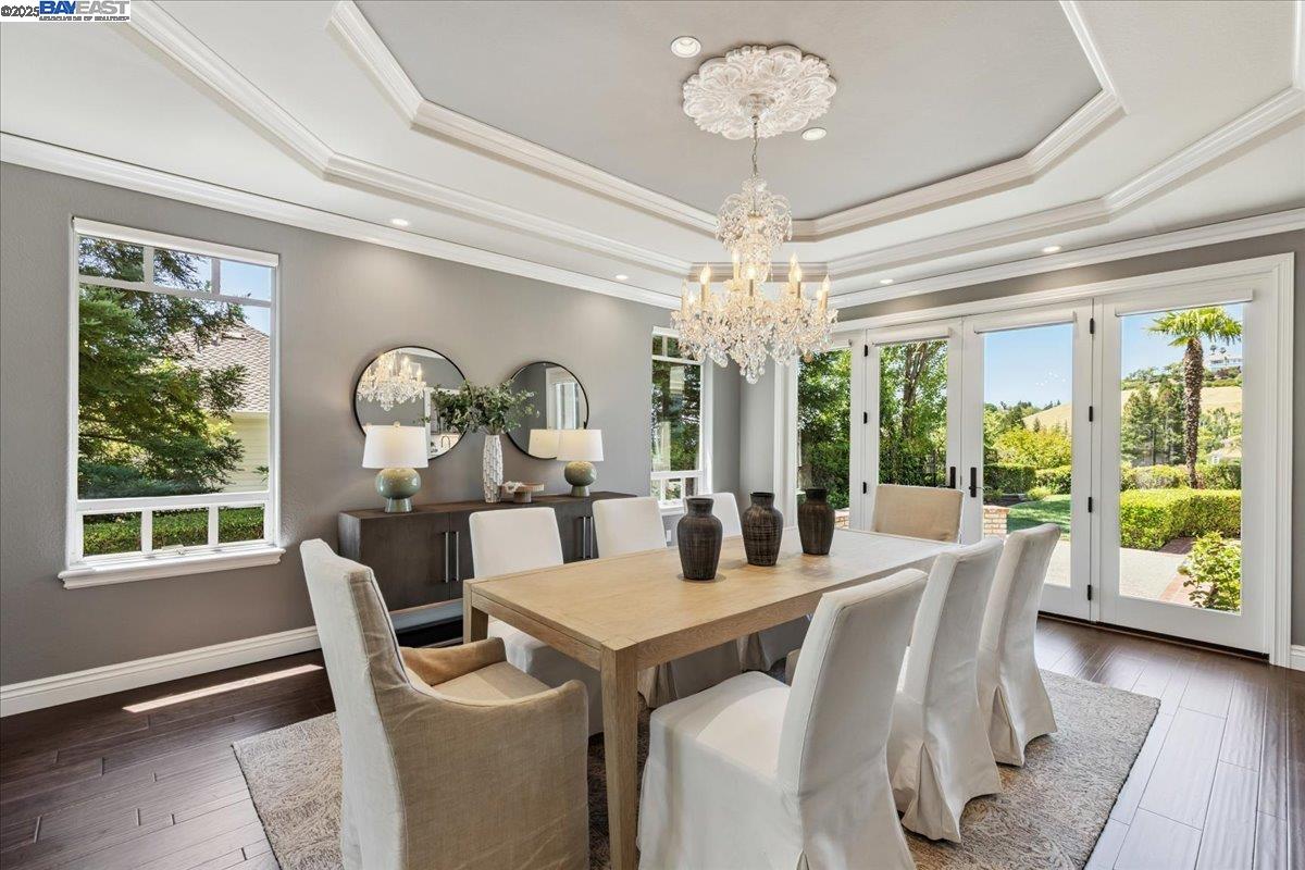 Detail Gallery Image 11 of 52 For 3411 Deer Ridge Dr, Danville,  CA 94506 - 5 Beds | 4/1 Baths