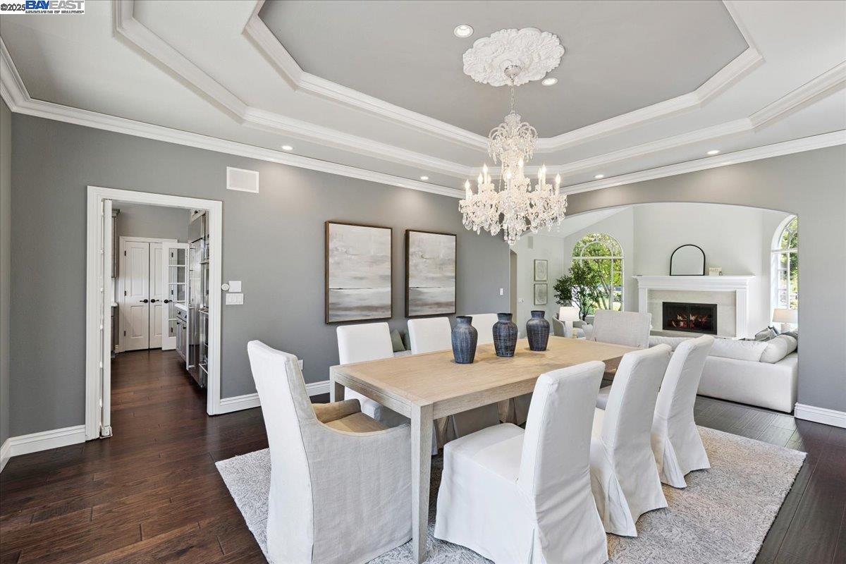 Detail Gallery Image 12 of 52 For 3411 Deer Ridge Dr, Danville,  CA 94506 - 5 Beds | 4/1 Baths