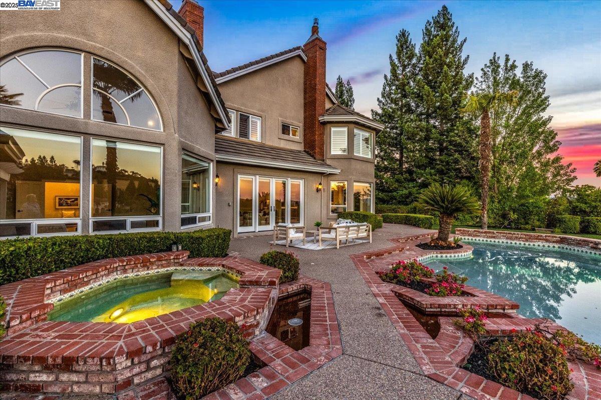 Detail Gallery Image 5 of 52 For 3411 Deer Ridge Dr, Danville,  CA 94506 - 5 Beds | 4/1 Baths