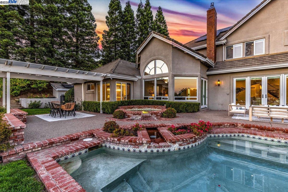 Detail Gallery Image 6 of 52 For 3411 Deer Ridge Dr, Danville,  CA 94506 - 5 Beds | 4/1 Baths