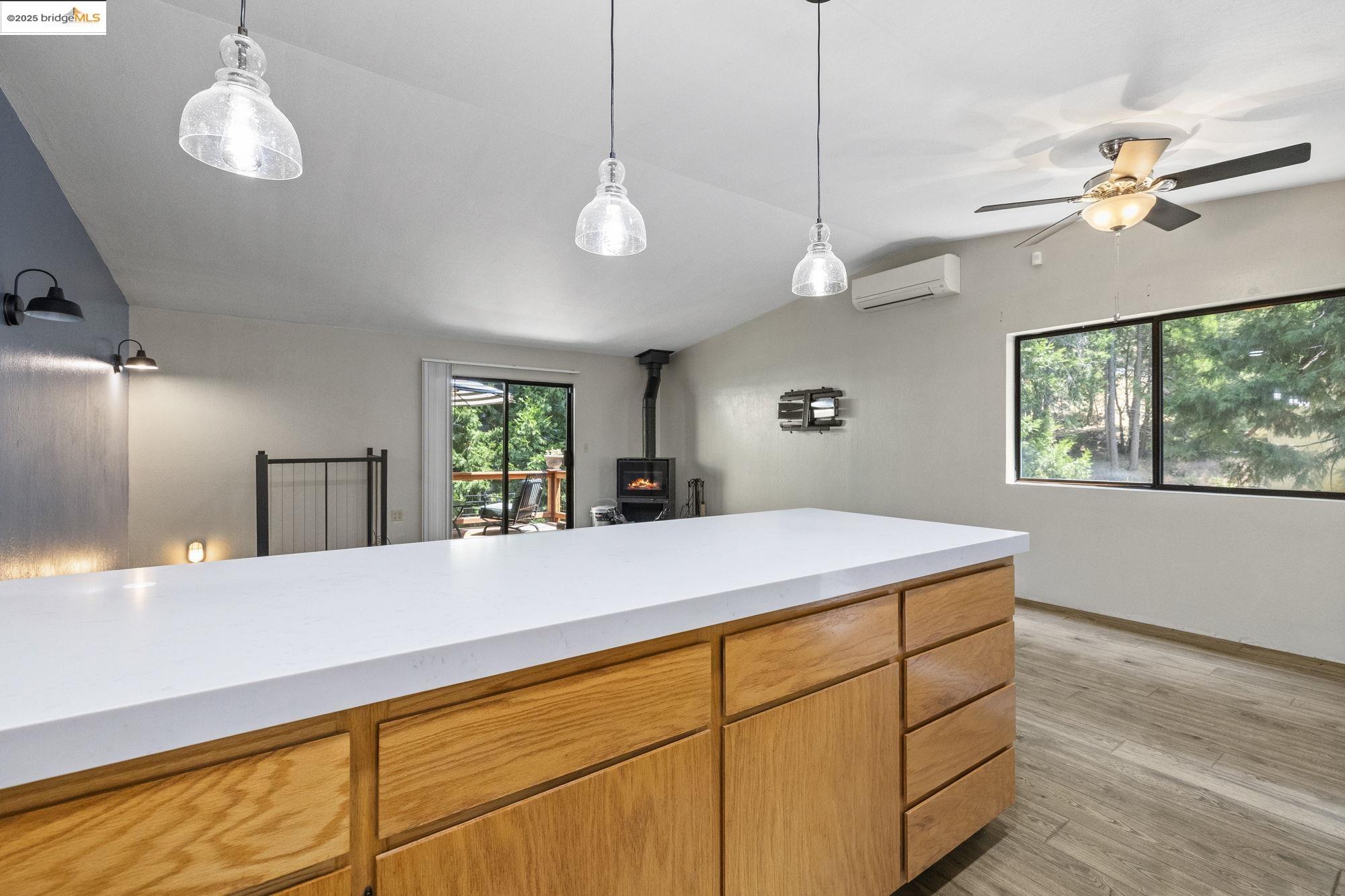 Detail Gallery Image 11 of 38 For 21488 American River Drive, Sonora,  CA 95370 - 3 Beds | 2 Baths