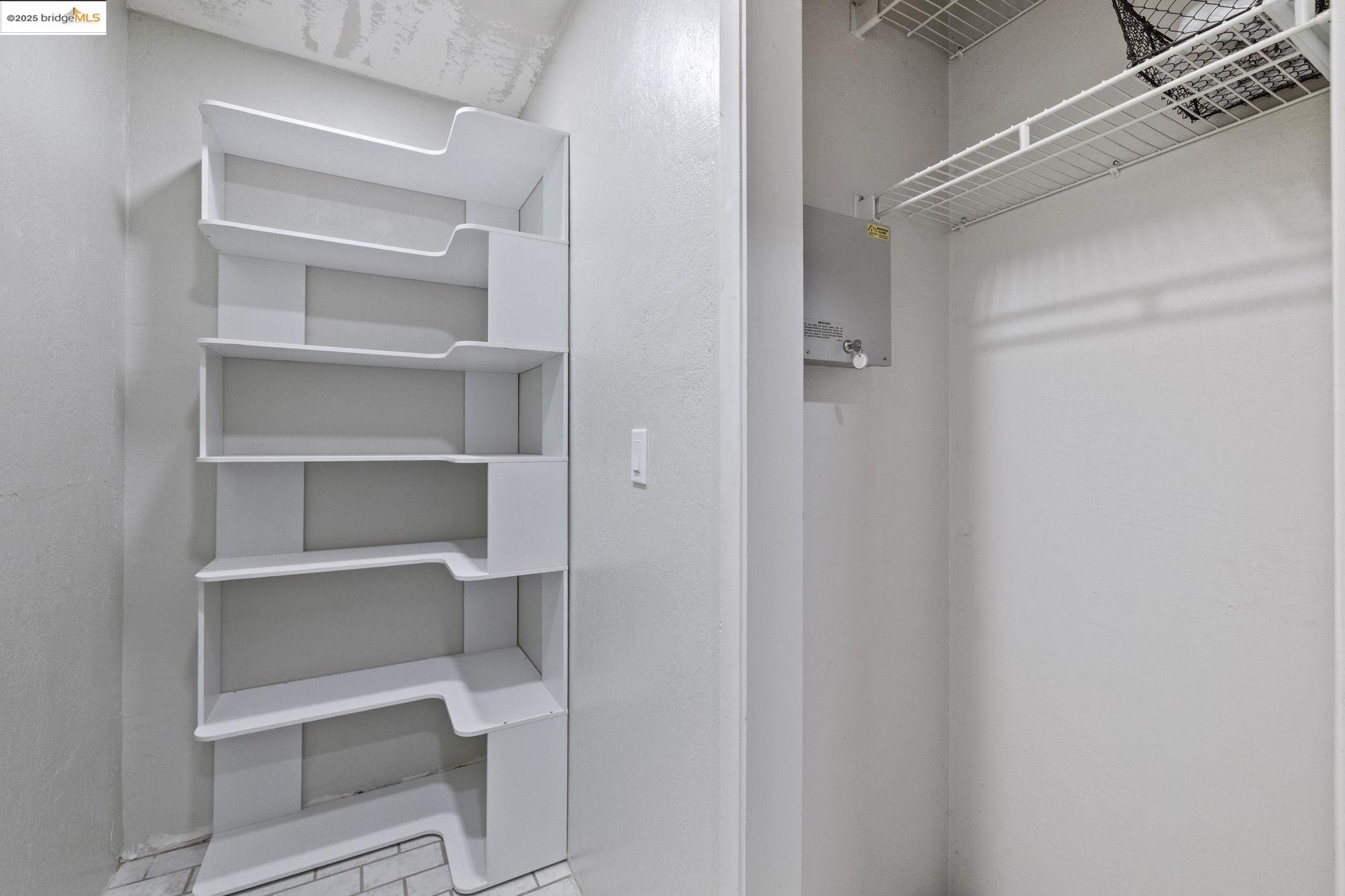 Detail Gallery Image 15 of 38 For 21488 American River Drive, Sonora,  CA 95370 - 3 Beds | 2 Baths