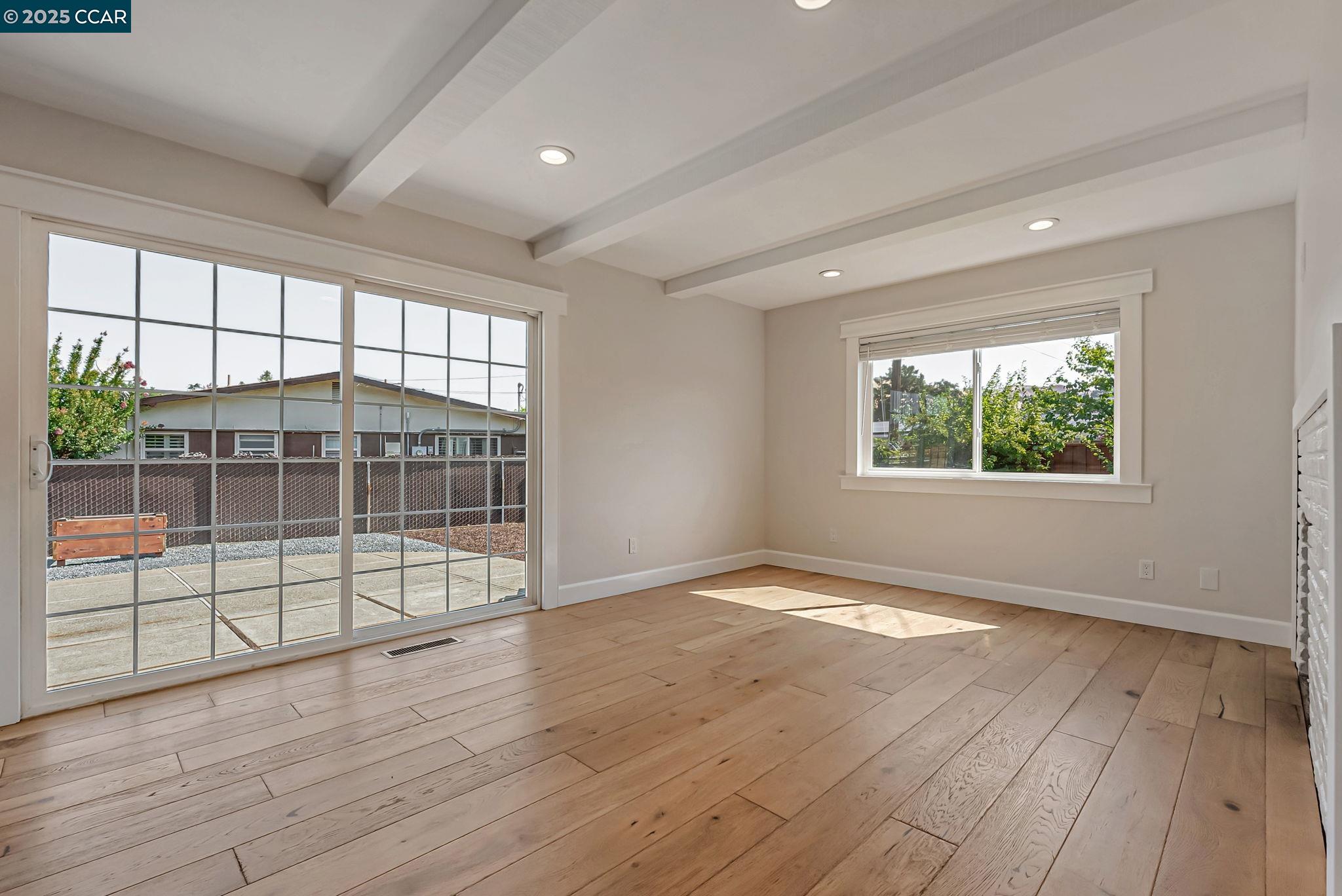 Detail Gallery Image 12 of 43 For 5891 Caulfield Dr, Clayton,  CA 94517 - 3 Beds | 2 Baths