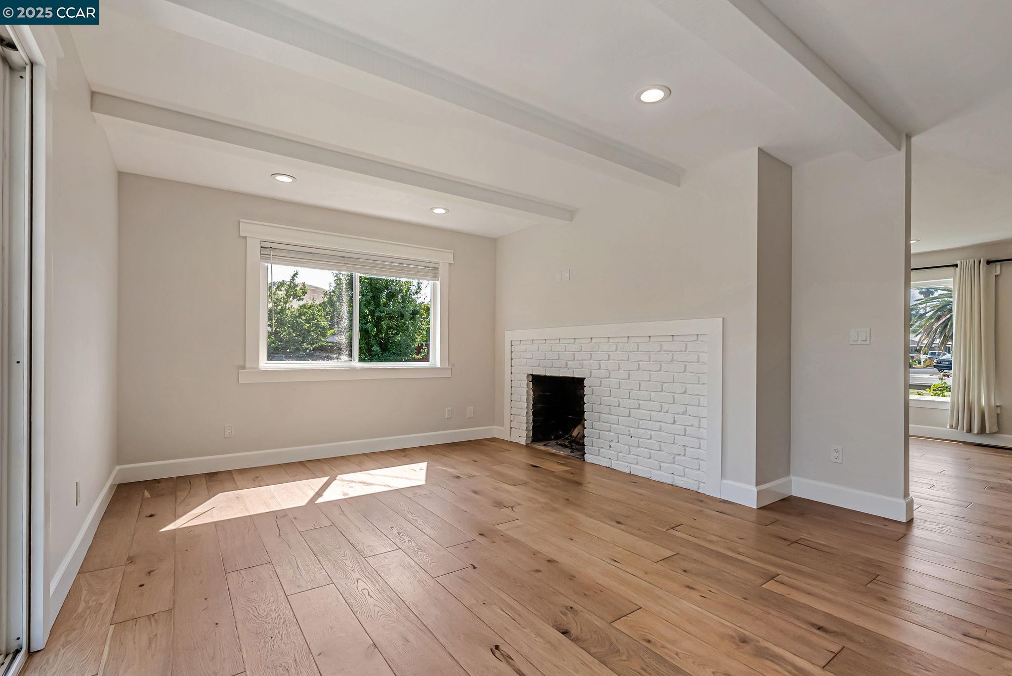 Detail Gallery Image 17 of 43 For 5891 Caulfield Dr, Clayton,  CA 94517 - 3 Beds | 2 Baths