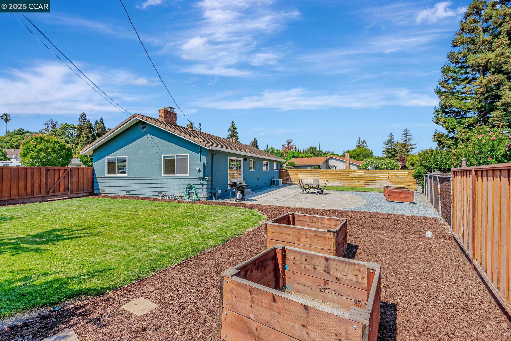 Detail Gallery Image 35 of 43 For 5891 Caulfield Dr, Clayton,  CA 94517 - 3 Beds | 2 Baths