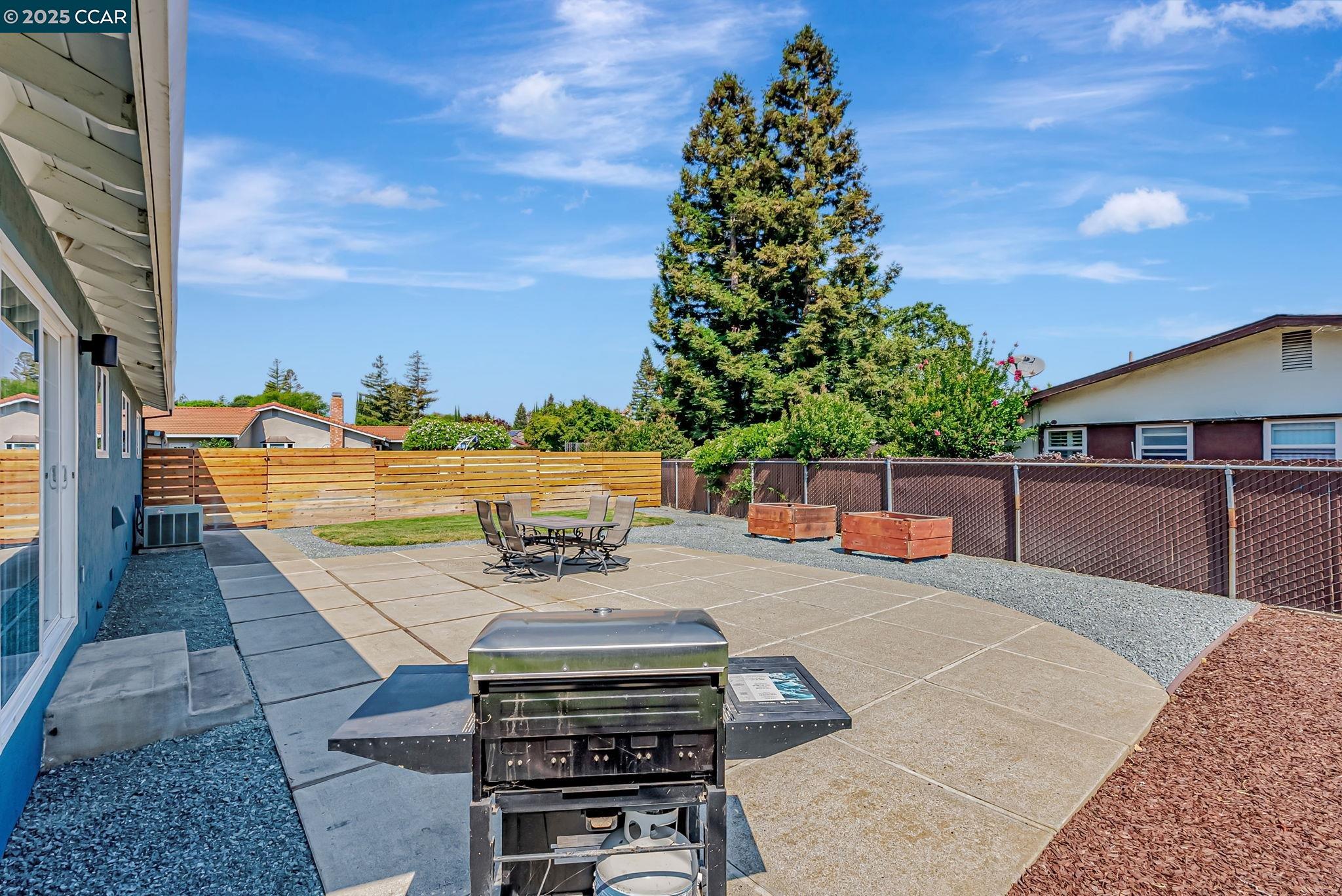 Detail Gallery Image 37 of 43 For 5891 Caulfield Dr, Clayton,  CA 94517 - 3 Beds | 2 Baths