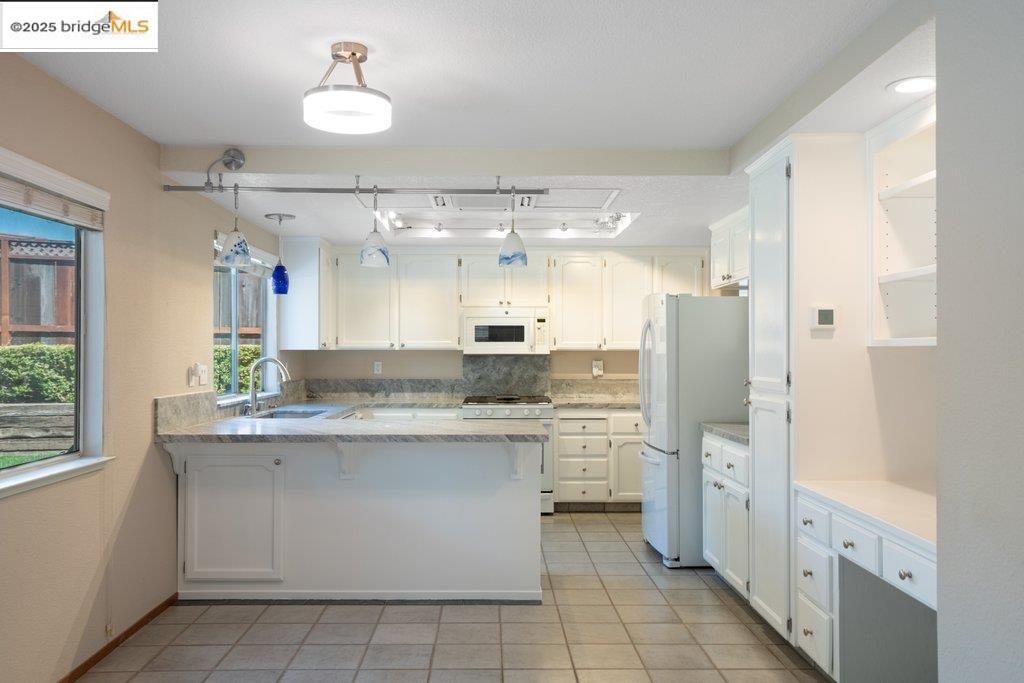 Detail Gallery Image 18 of 56 For 1003 Linda Vista Way, Rio Vista,  CA 94571 - 4 Beds | 3 Baths