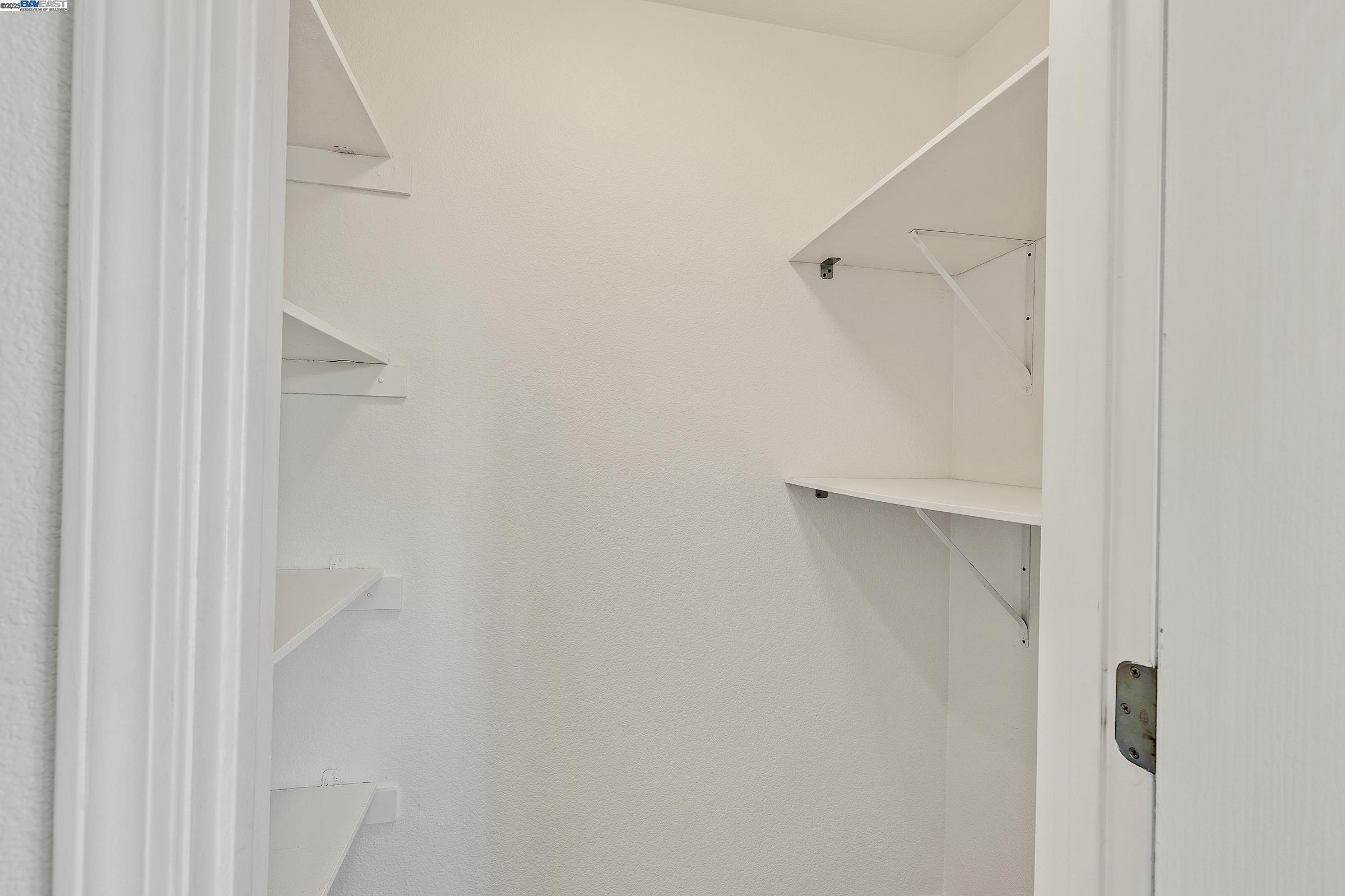 Detail Gallery Image 29 of 42 For 34906 Herringbone Ct, Union City,  CA 94587 - 4 Beds | 2/1 Baths