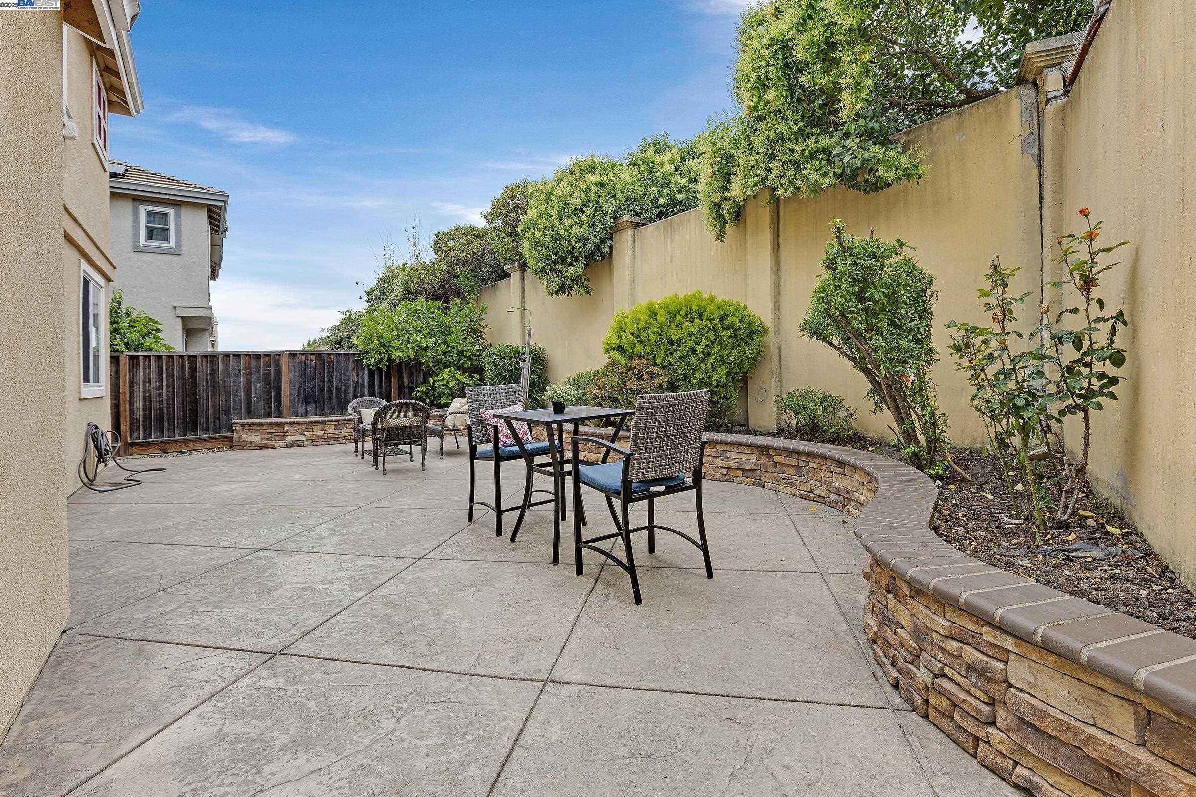 Detail Gallery Image 38 of 42 For 34906 Herringbone Ct, Union City,  CA 94587 - 4 Beds | 2/1 Baths