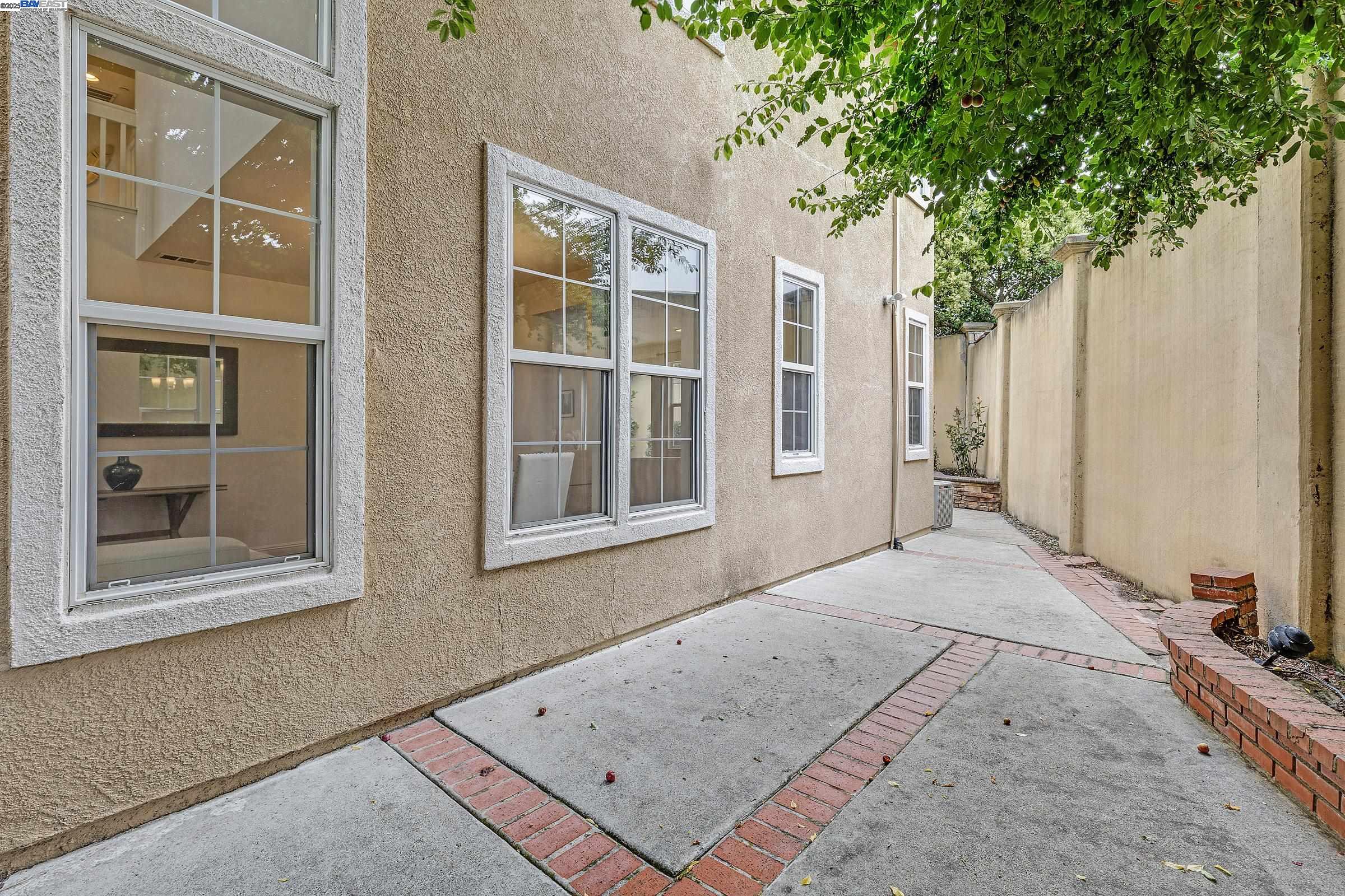 Detail Gallery Image 40 of 42 For 34906 Herringbone Ct, Union City,  CA 94587 - 4 Beds | 2/1 Baths