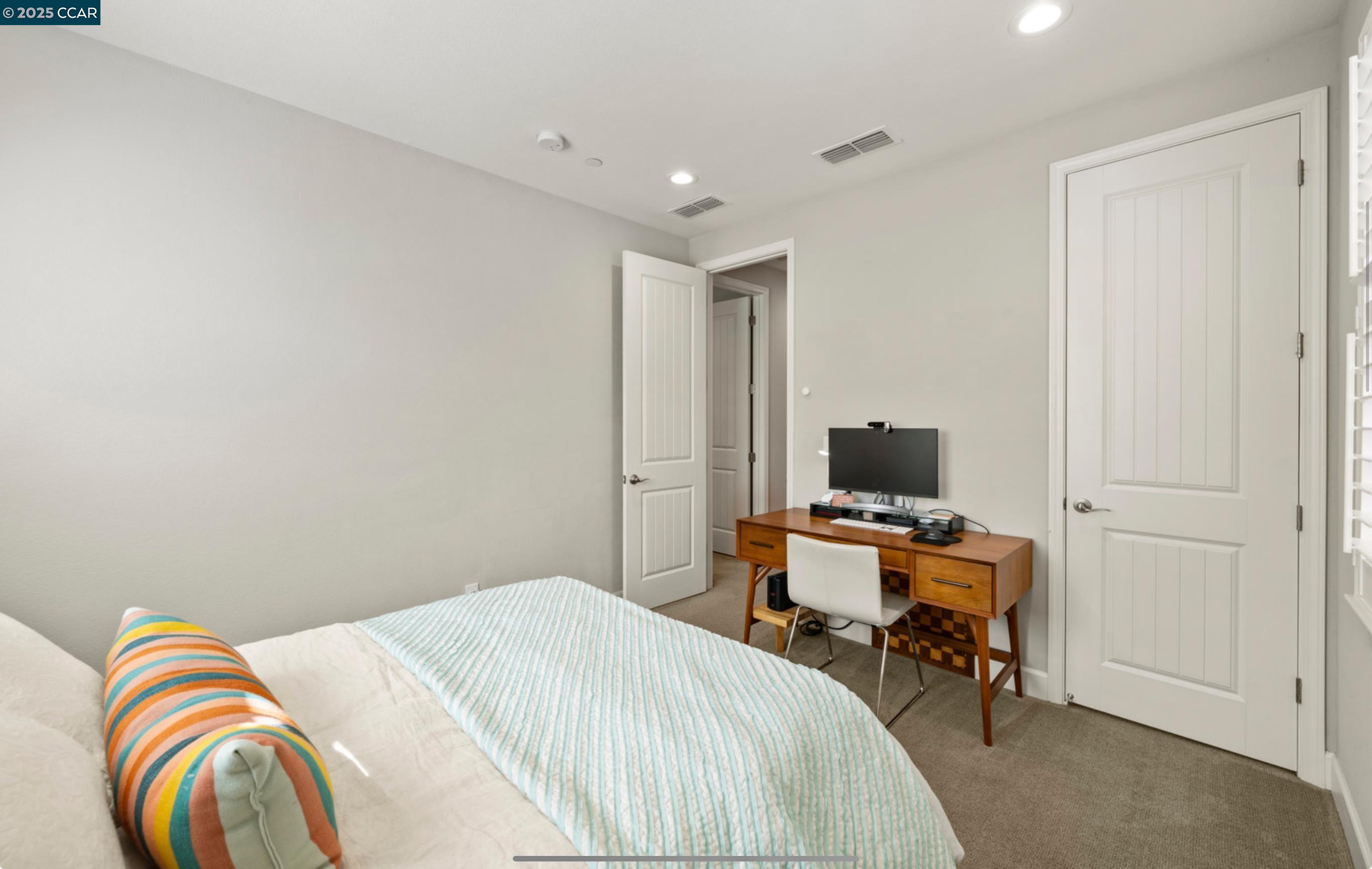 Detail Gallery Image 17 of 32 For 110 Elworthy Ranch Dr, Danville,  CA 94526 - 3 Beds | 2/1 Baths